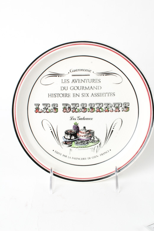 Gien France Les Adventures Du Gourmand Dessert Plate Set