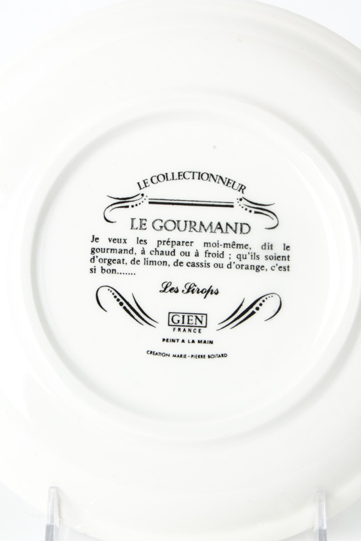 Gien France Les Adventures Du Gourmand Dessert Plate Set