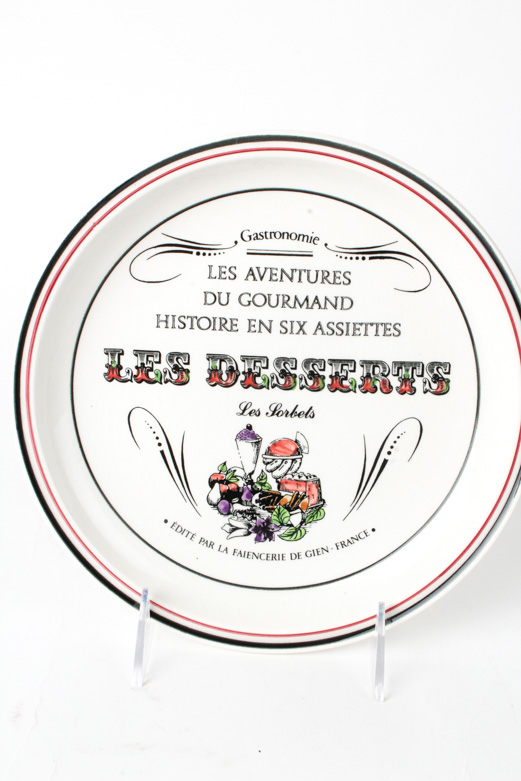 Gien France Les Adventures Du Gourmand Dessert Plate Set