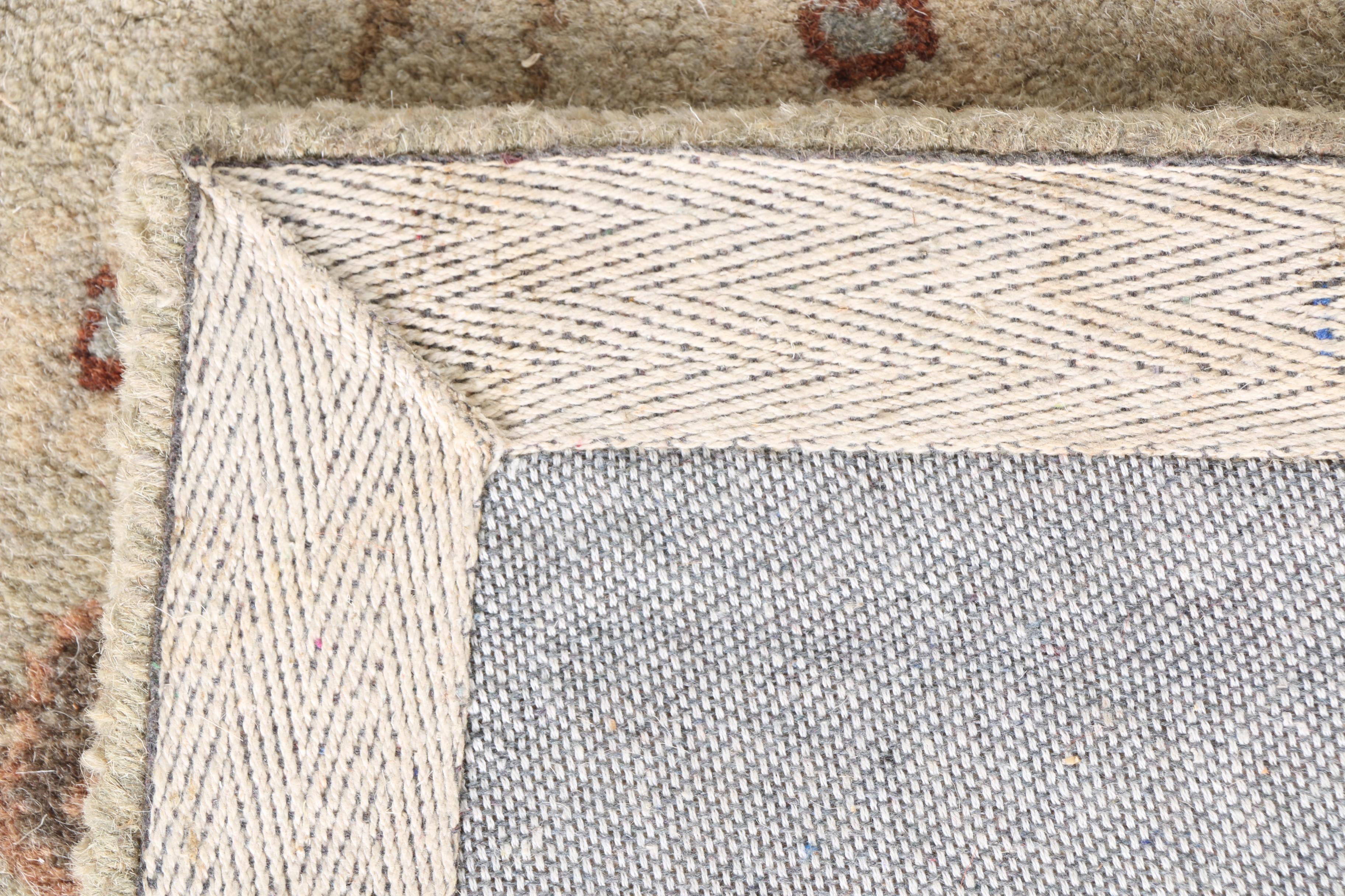 Hand-Tufted Nourison "India House" Area Rug