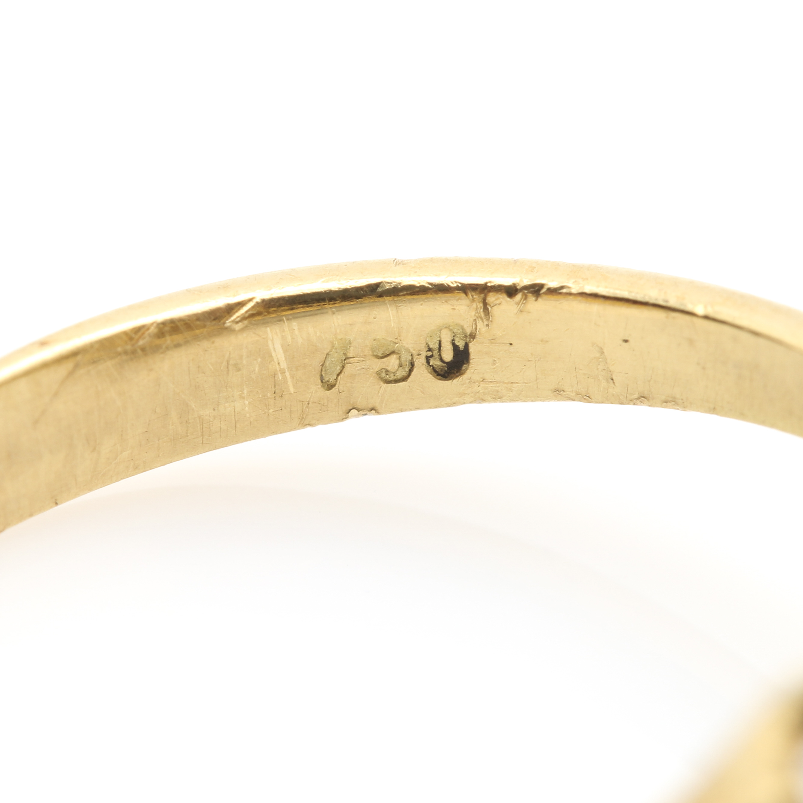 European Early 1900's 18K Yellow Gold Sapphire Ring