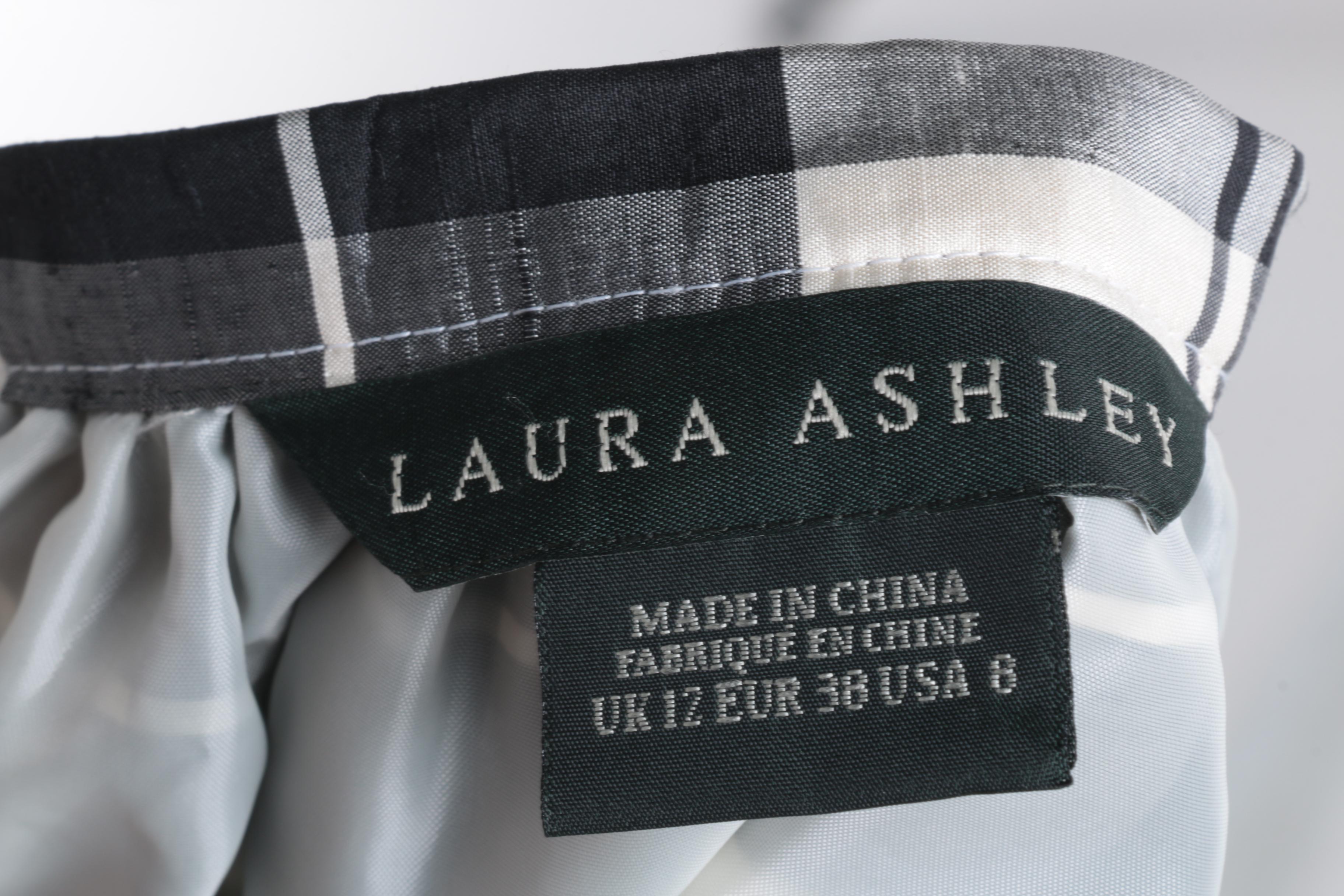 Women's Skirts Including Mastro Moda