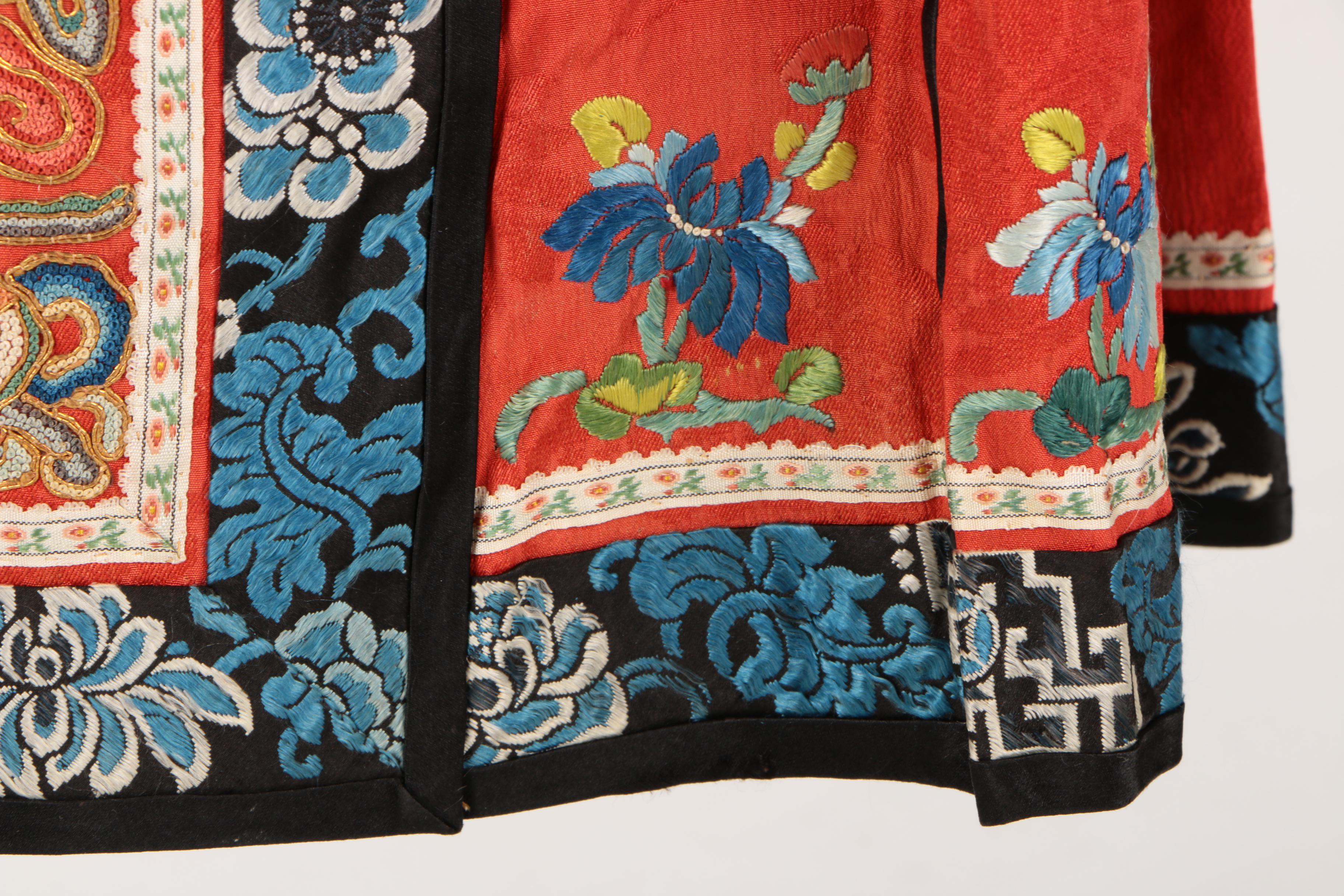 Vintage Women's Embroidered Dirndl Skirt