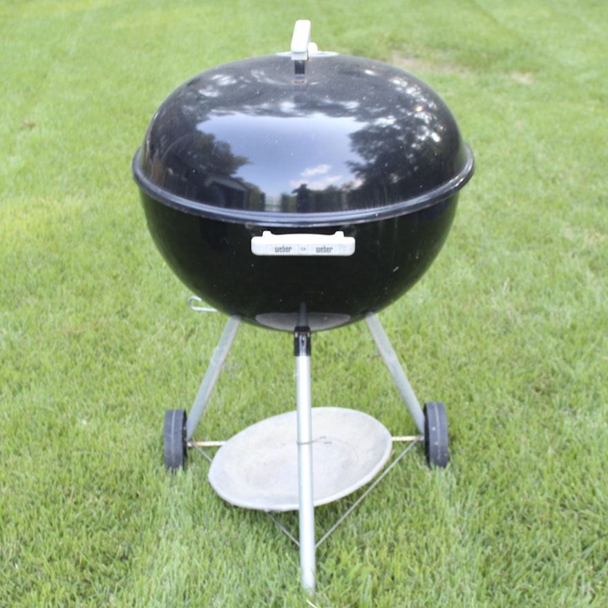 Weber Kettle Charcoal Grill