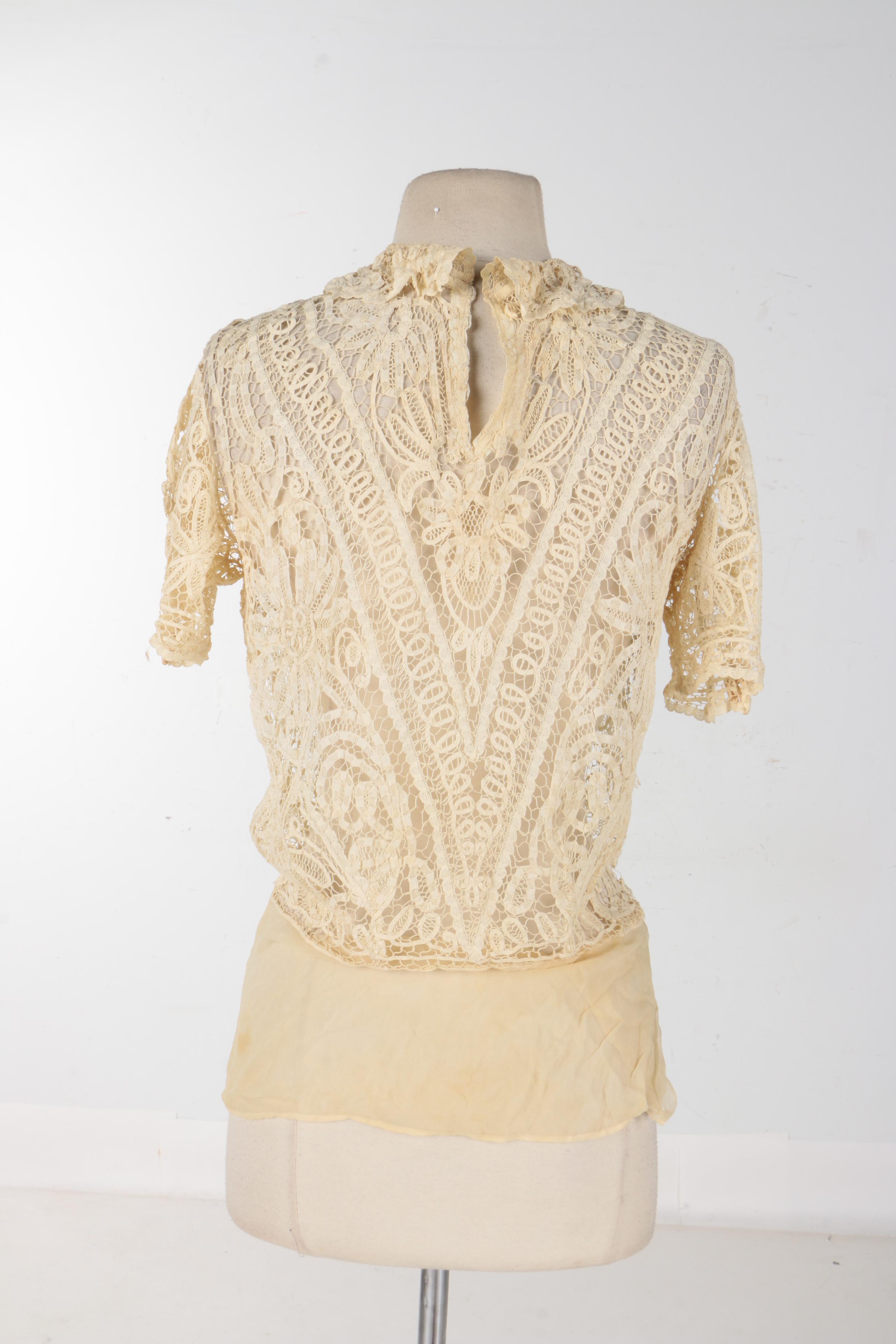 Vintage Cream Lace Women's Blouse