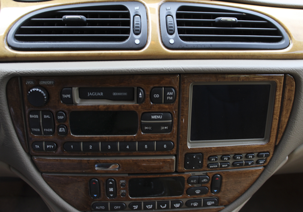 2000 Jaguar S Type Sedan