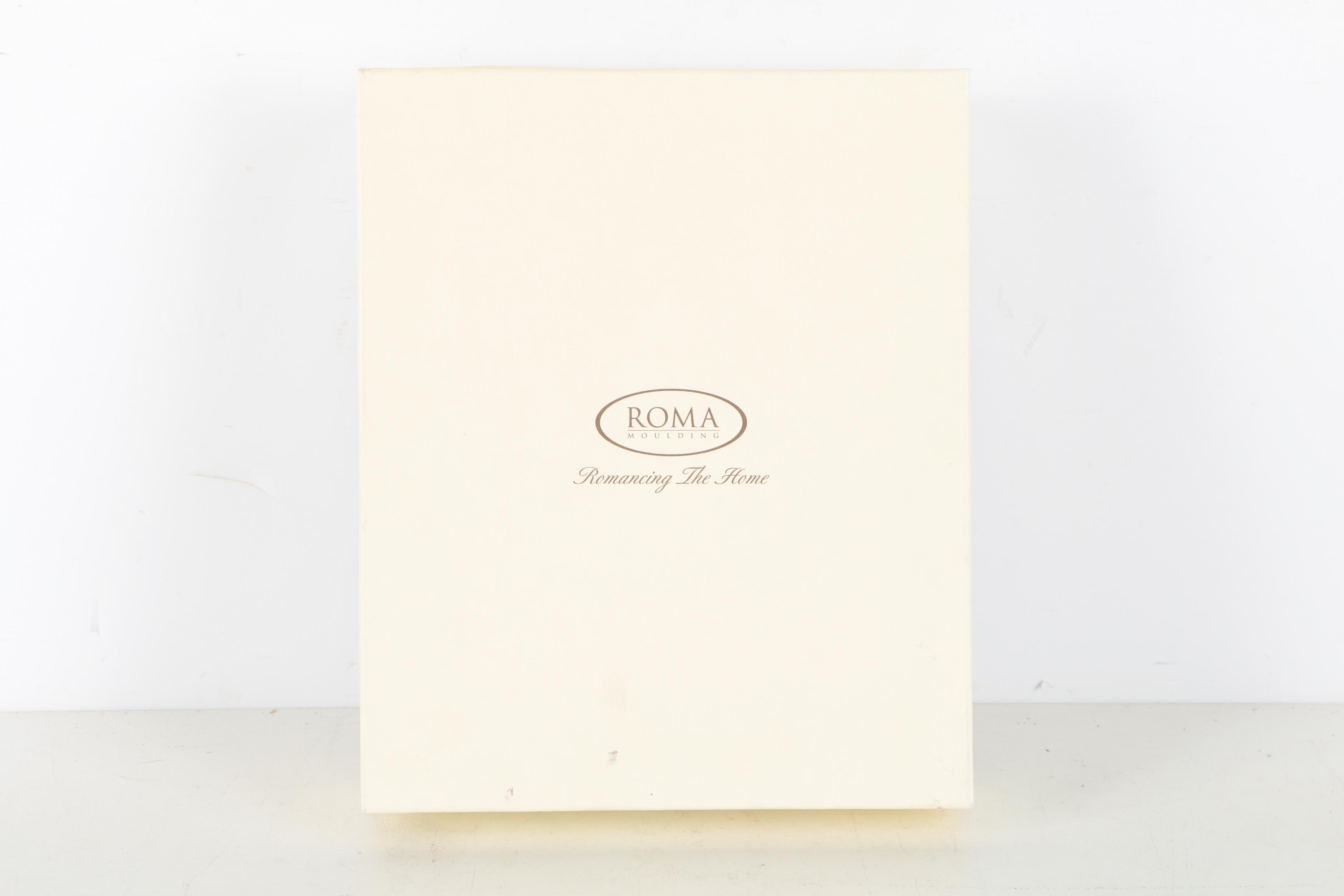 Gold Tone Roma Moulding Photo Frame