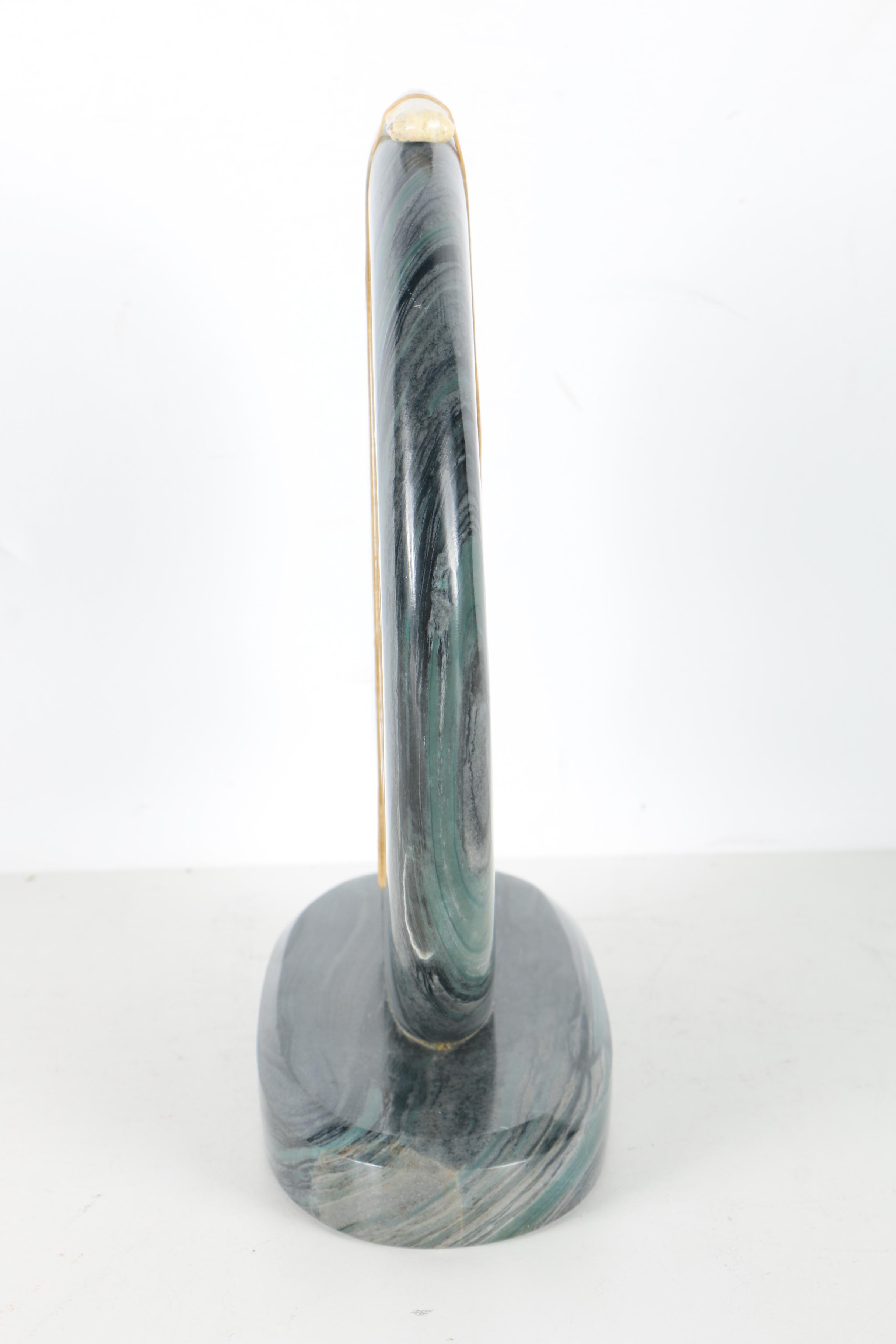 Zuni Native American-Inspired Carved Marble Rounded Bear Fetish With Agate Projectile Point