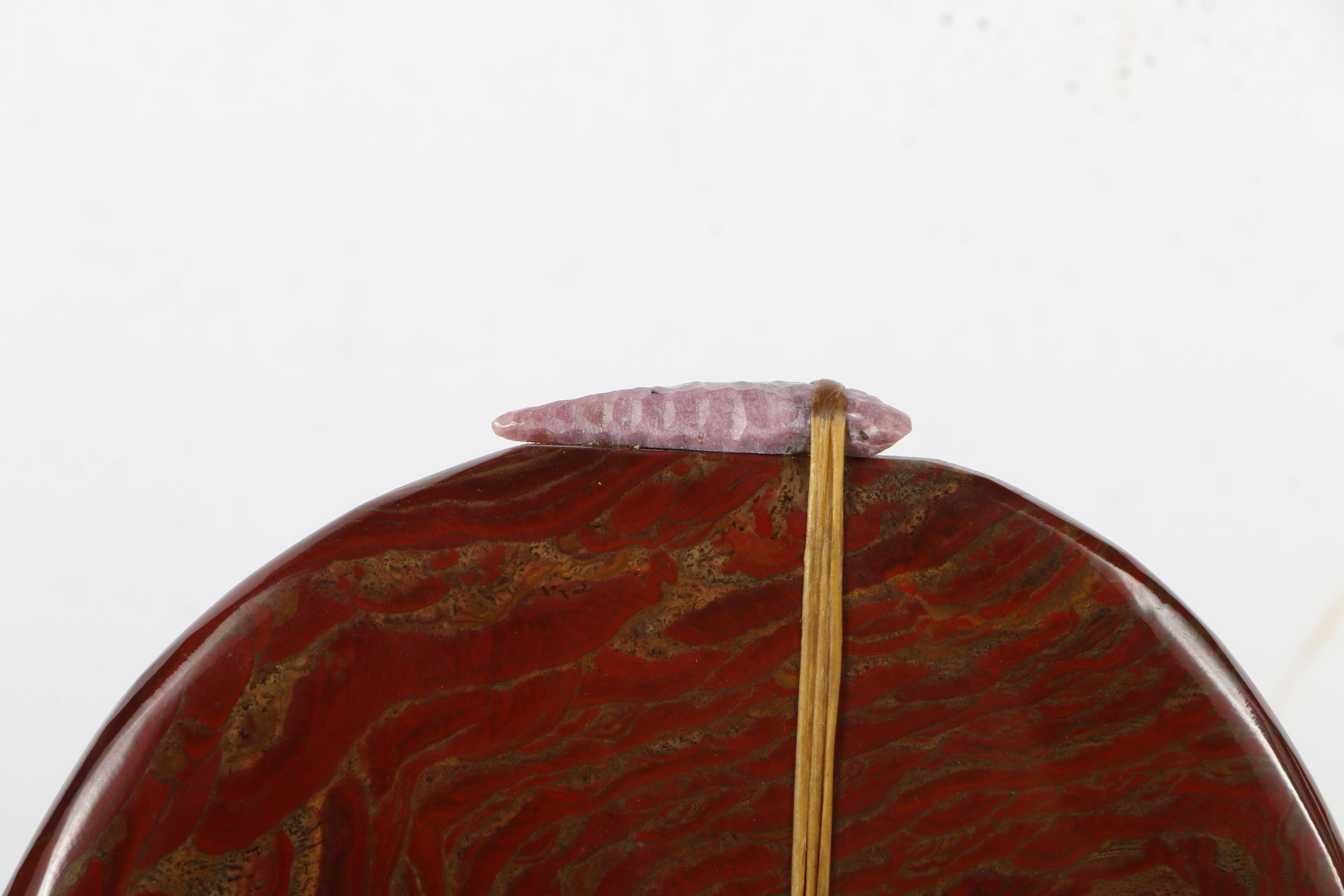 Zuni Native American-Inspired Carved Agate Bear Fetish