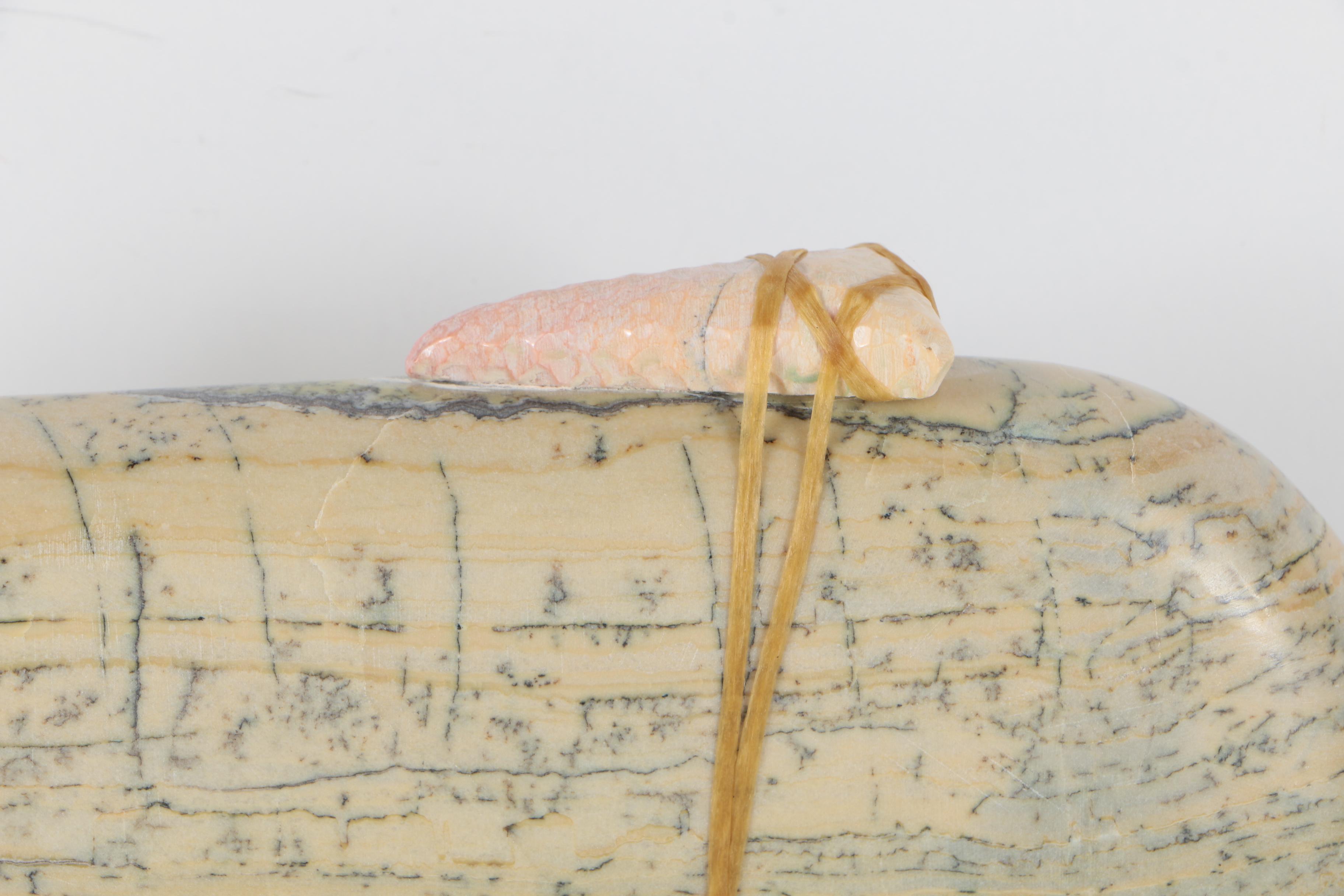 Zuni Native American-Inspired Carved Agate Bear Fetish With Projectile Point