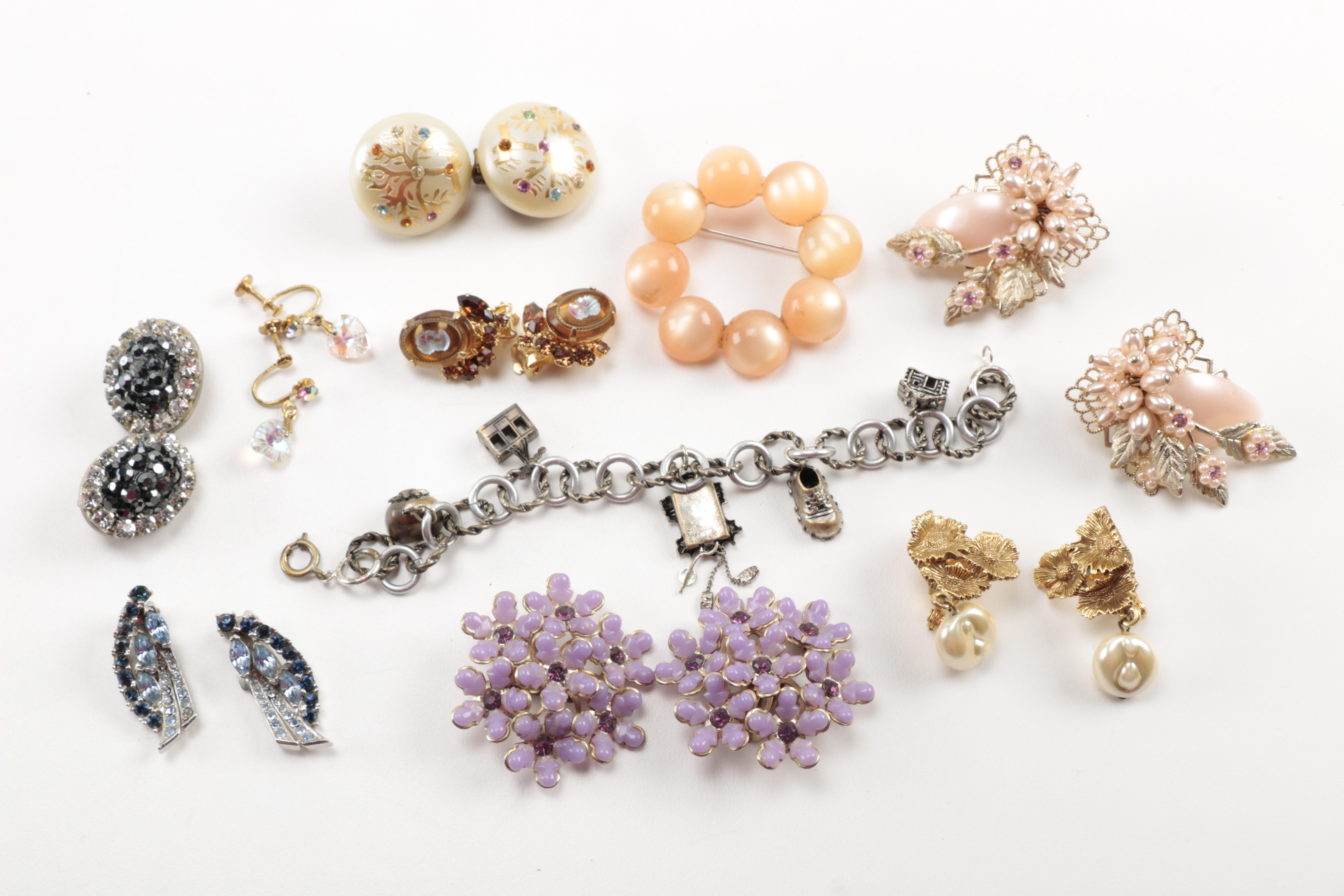 Assorted Costume Jewelry and Compacts