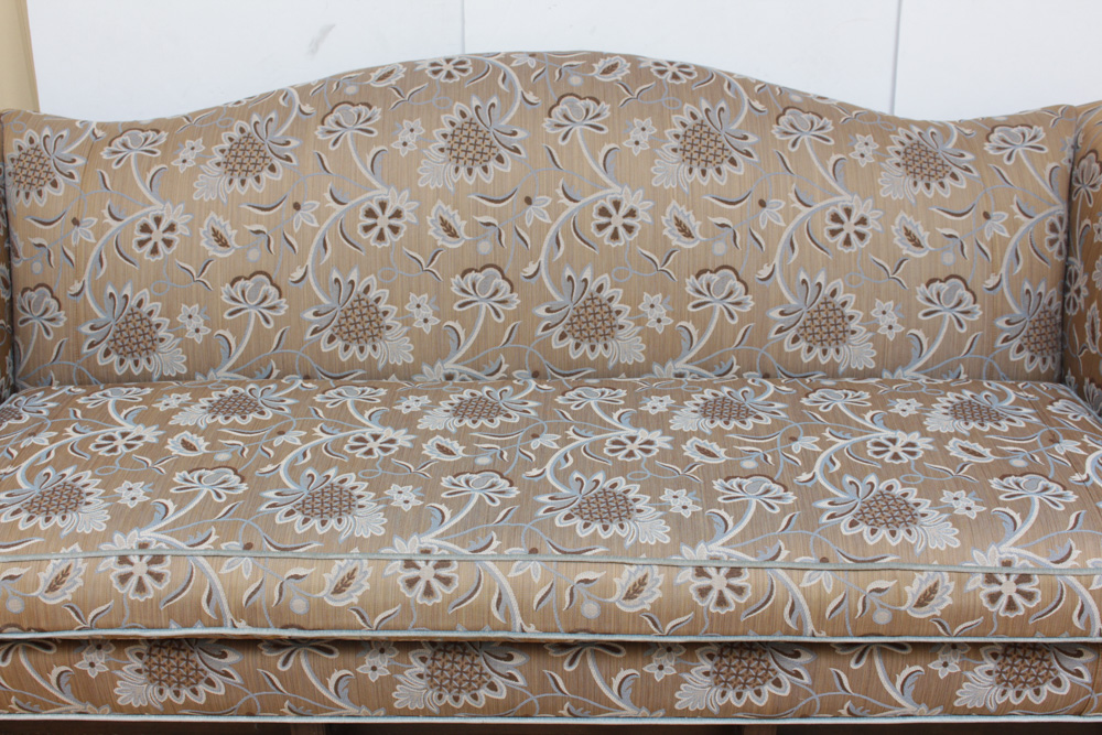 Ethan Allen "Traditional Classics" Camel Back Sofa