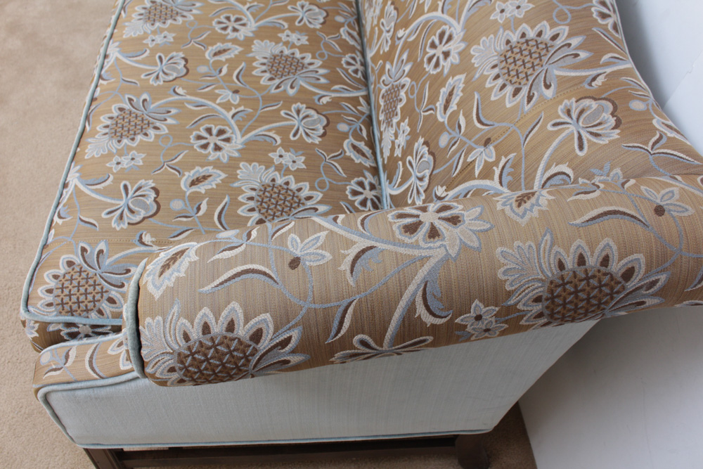 Ethan Allen "Traditional Classics" Camel Back Sofa