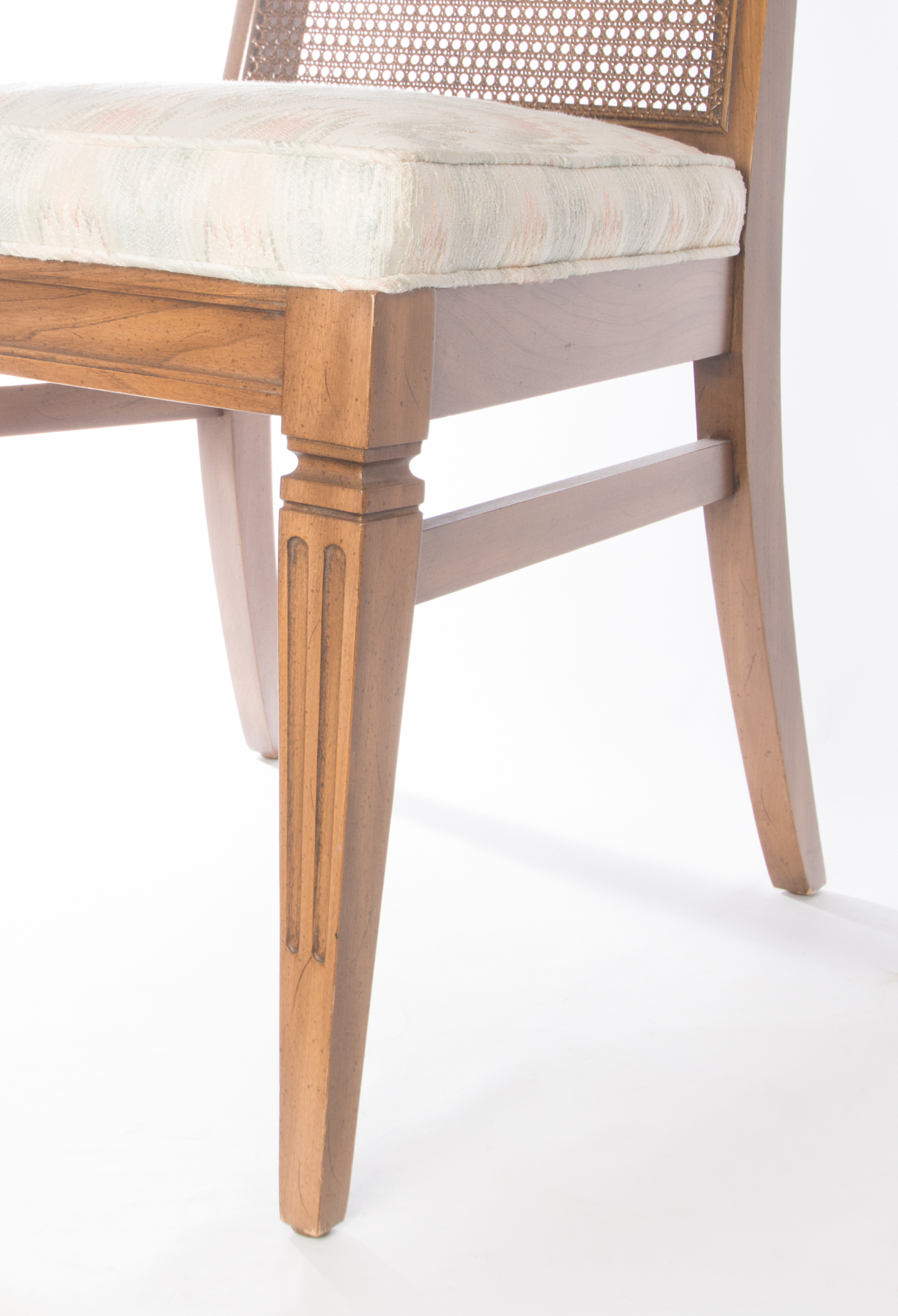 White Furniture Company Dining Table and Chairs