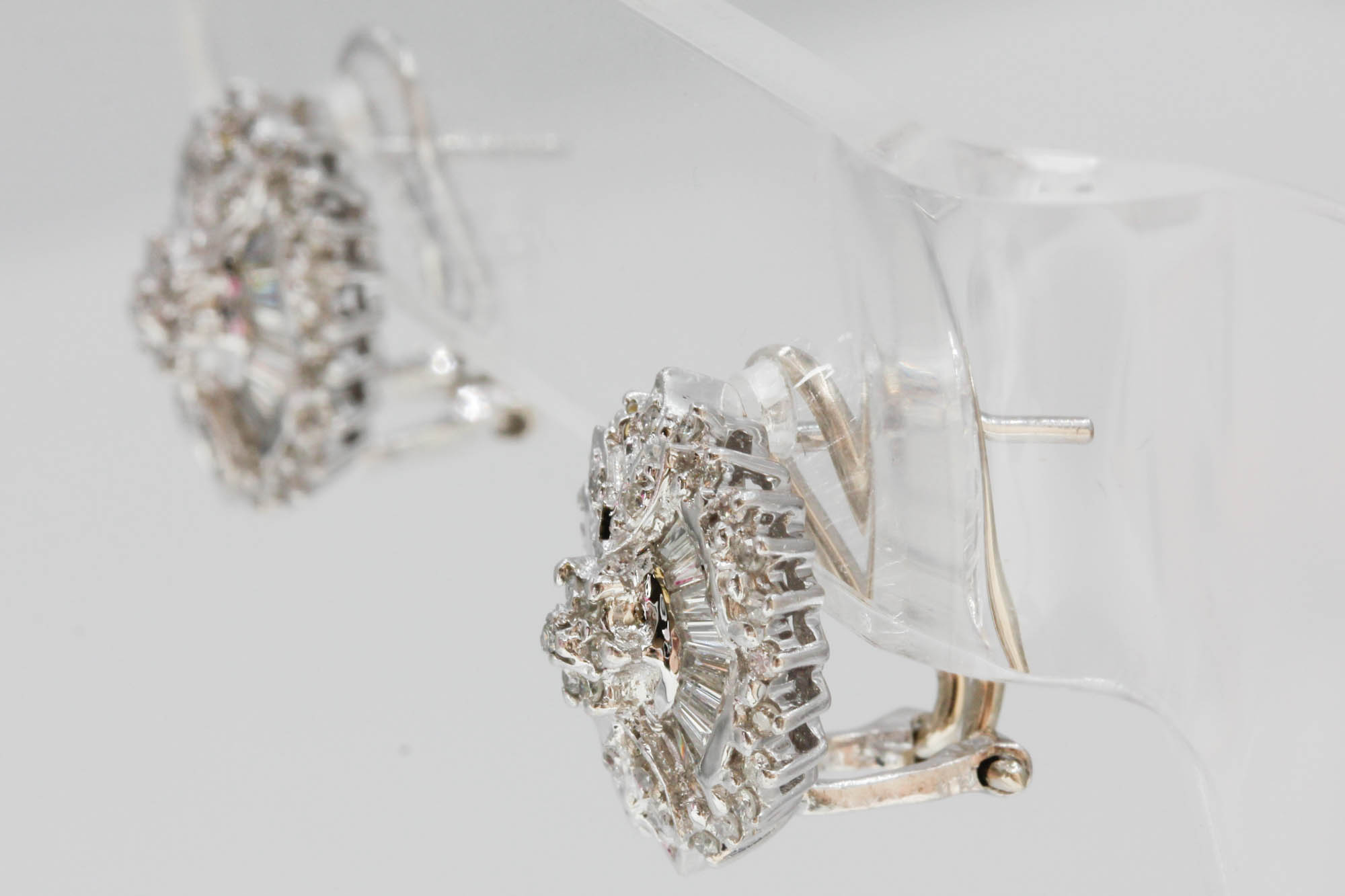 14K White Gold Diamond Earrings