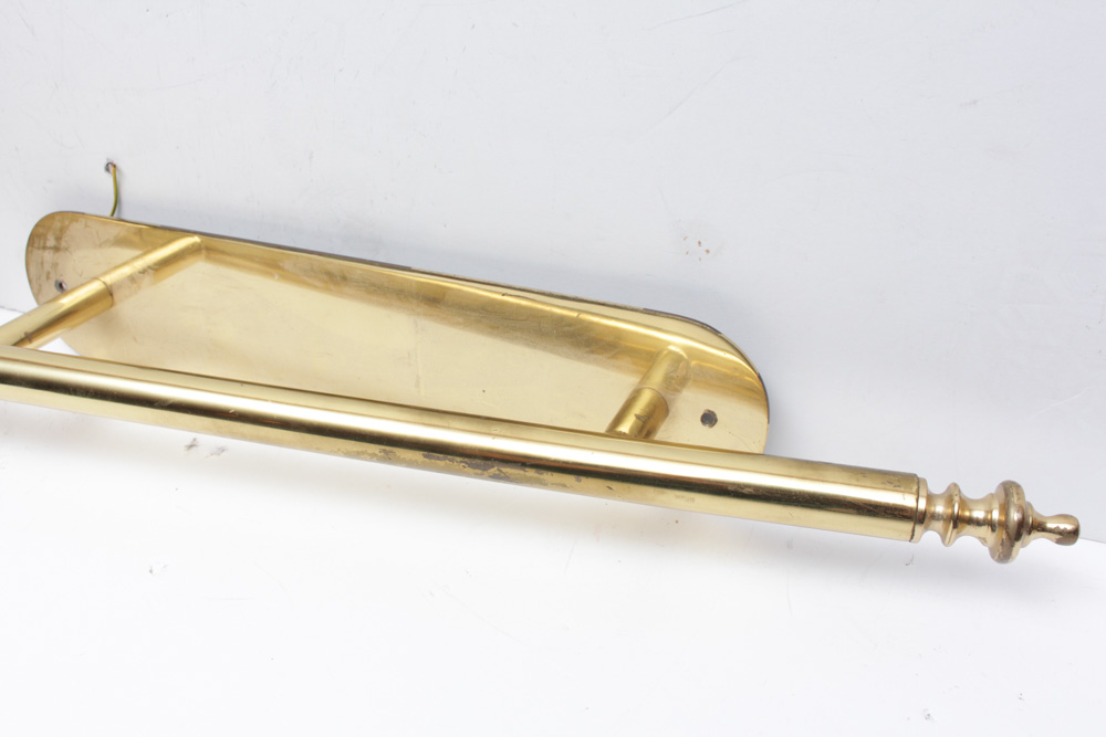 Art Nouveau Calla Lily Brass and Glass Sconce