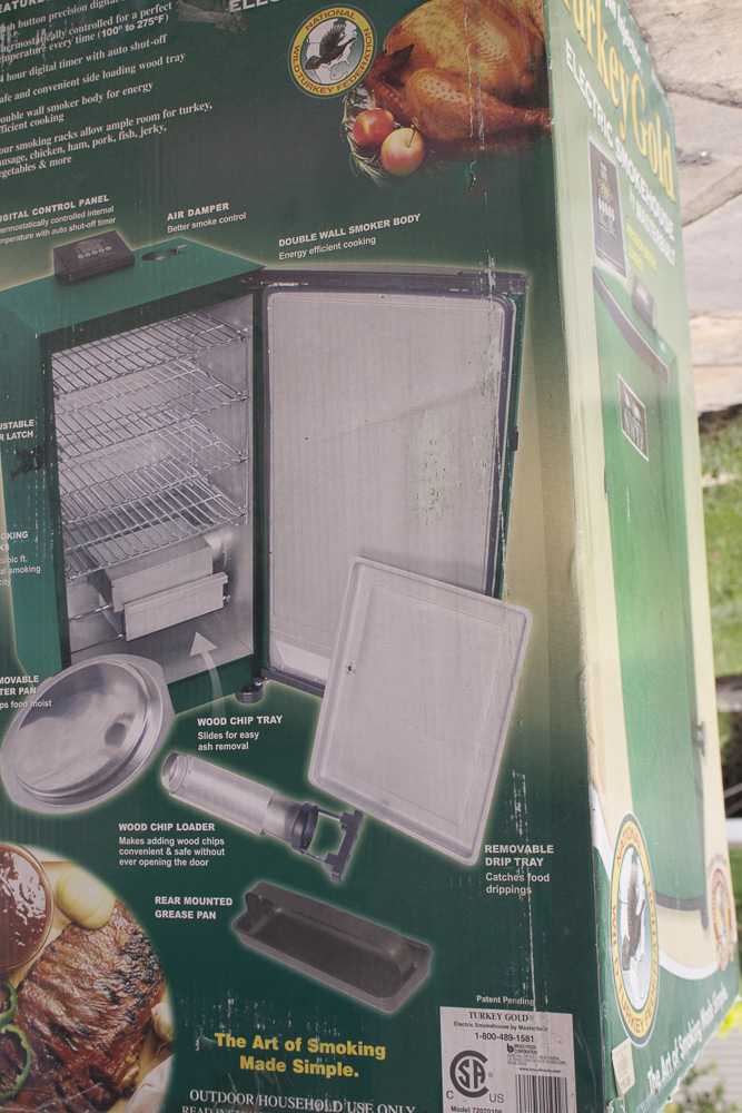 Masterbuilt Cajun Injector Turkey Gold Electric Smokehouse