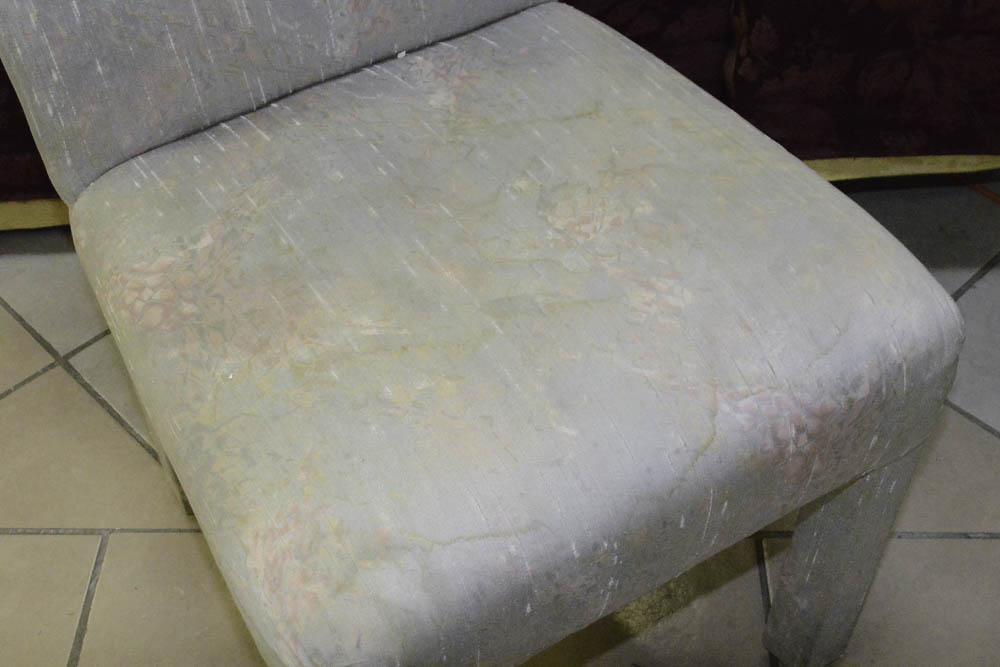 Set of Four Chairs with Burgundy Chair Covers