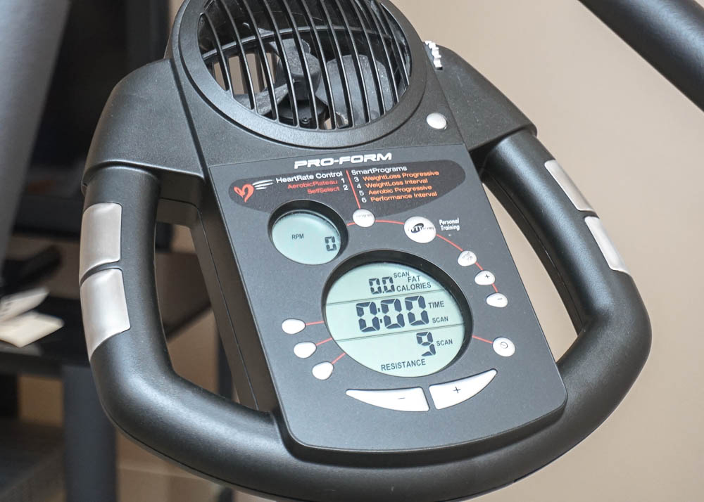 Proform Cardio Crosstrainer 820 Elliptical