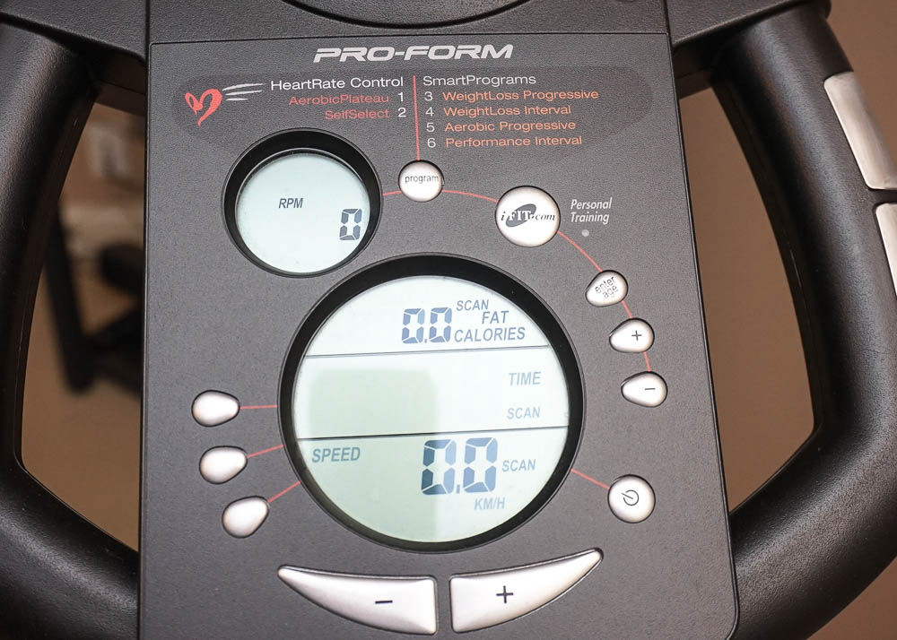 Proform Cardio Crosstrainer 820 Elliptical