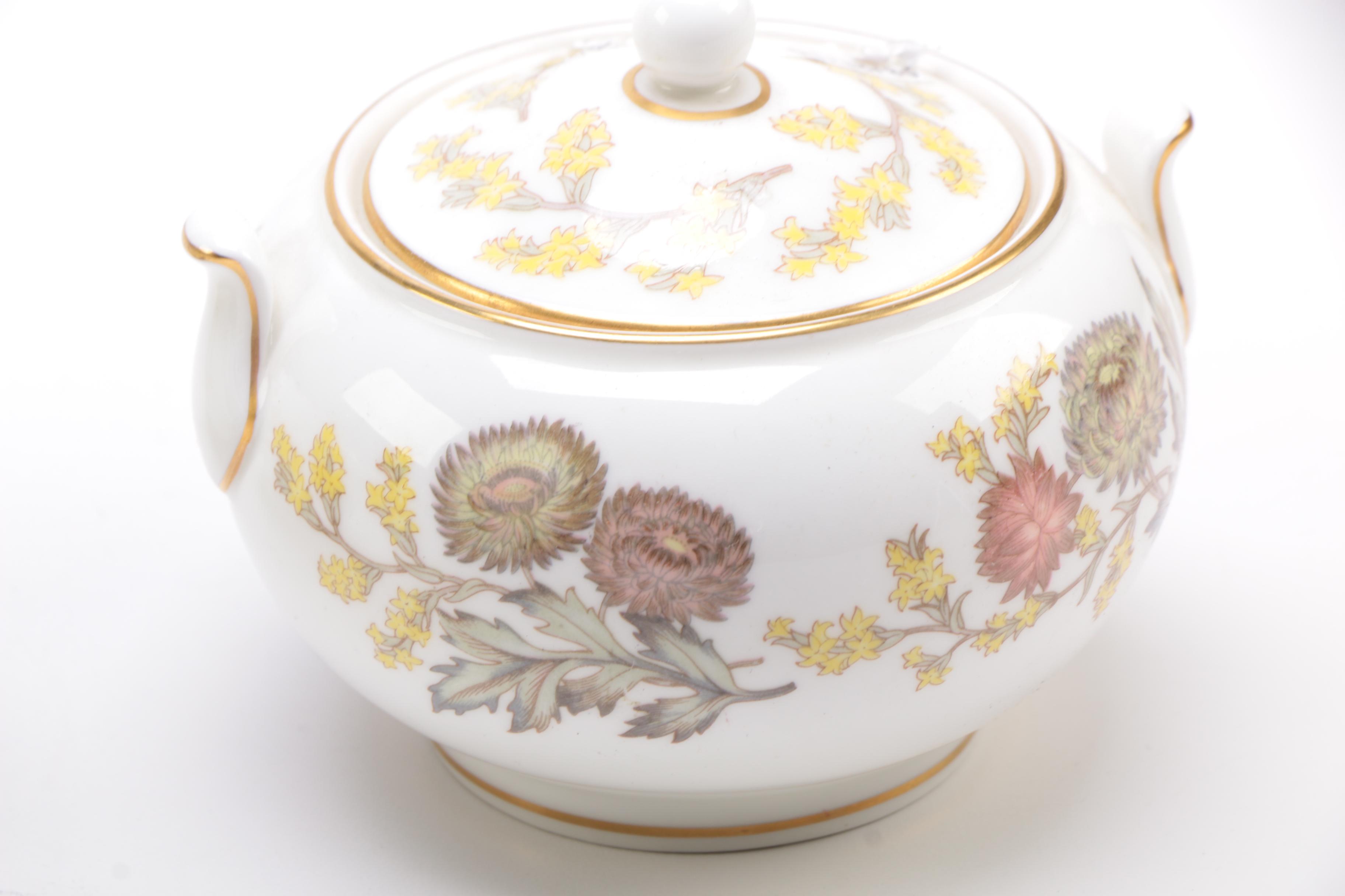 Wedgwood Bone China "Lichfield" Service Circa 1953 - 1978