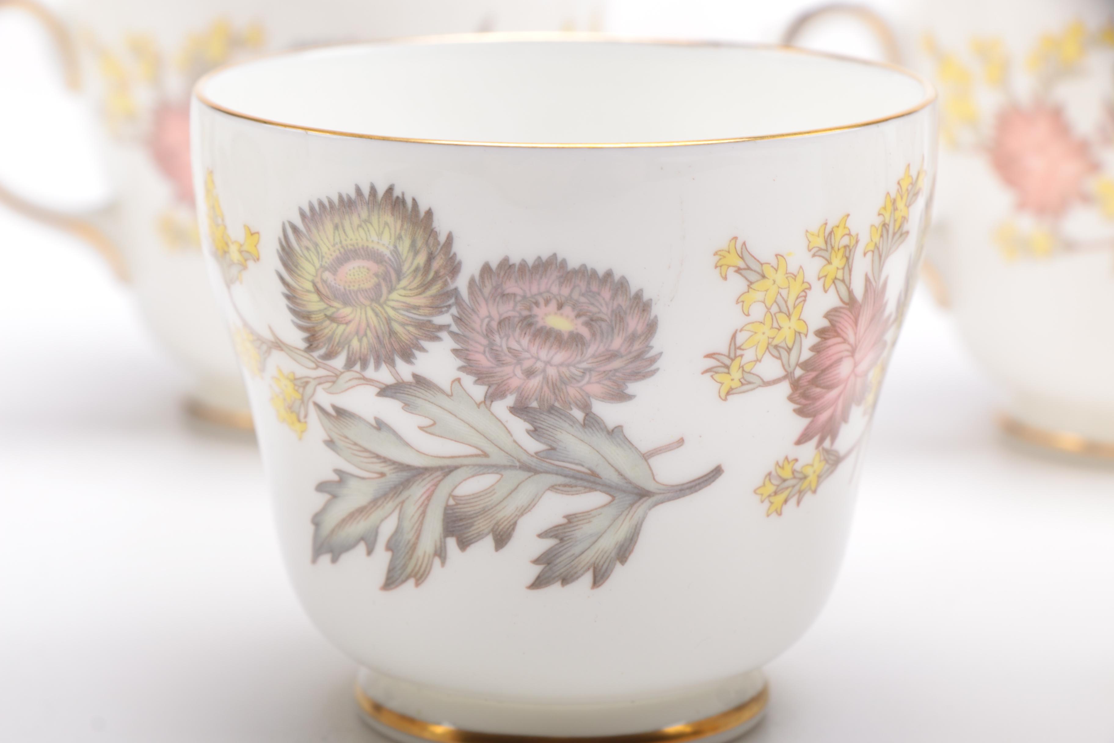 Wedgwood Bone China "Lichfield" Service Circa 1953 - 1978