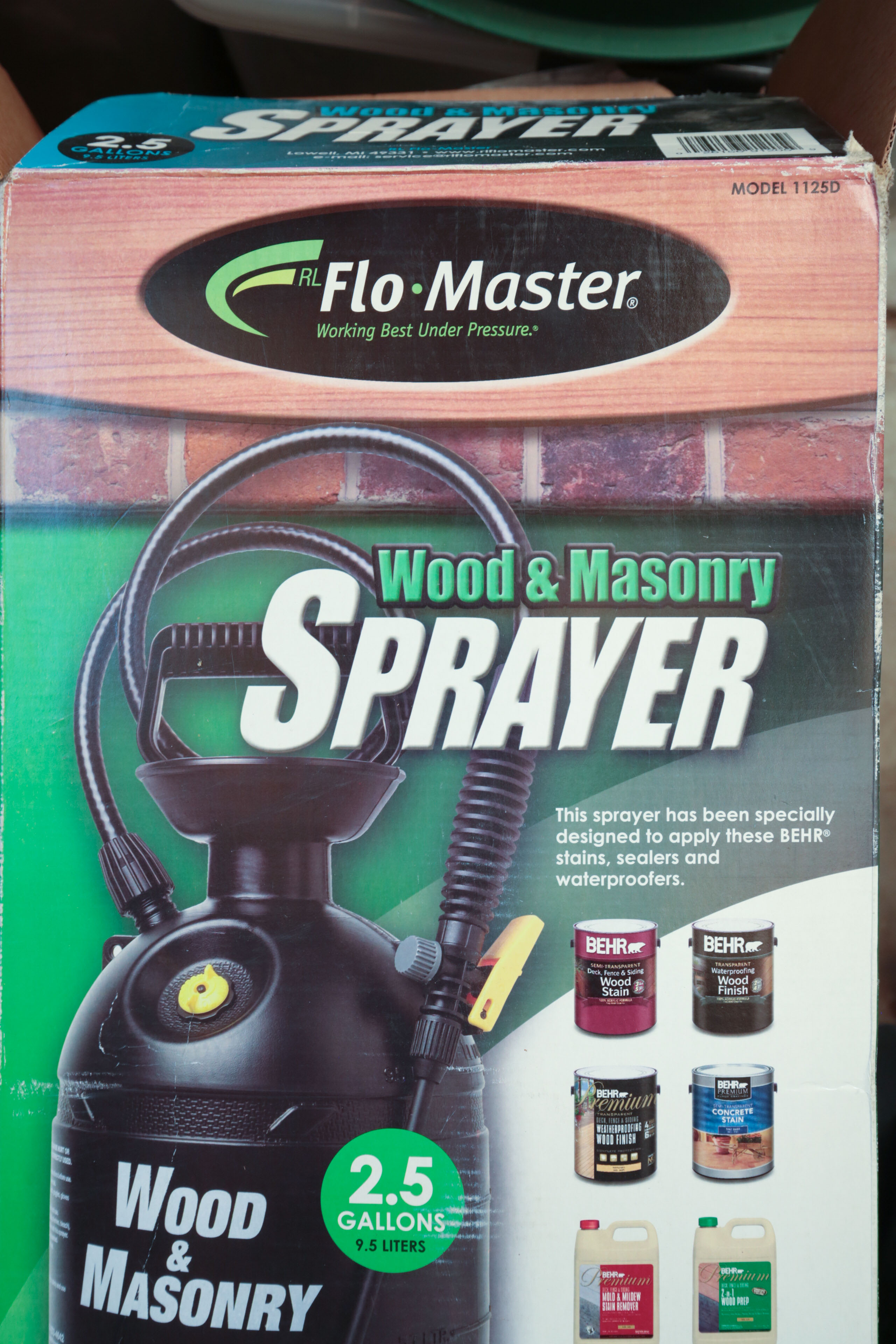 Black & Decker Hedge Trimmer and Flo Master Sprayer