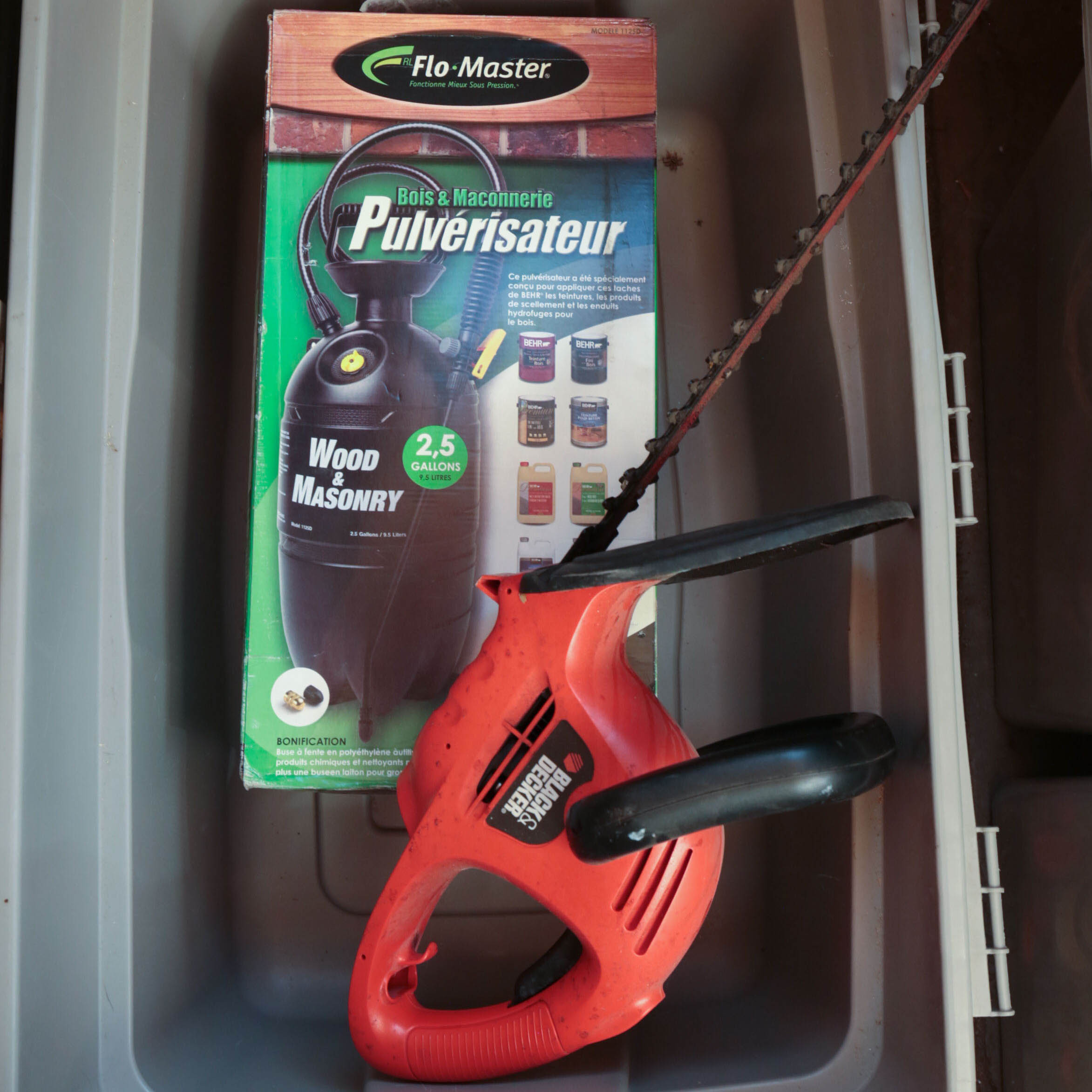 Black & Decker Hedge Trimmer and Flo Master Sprayer