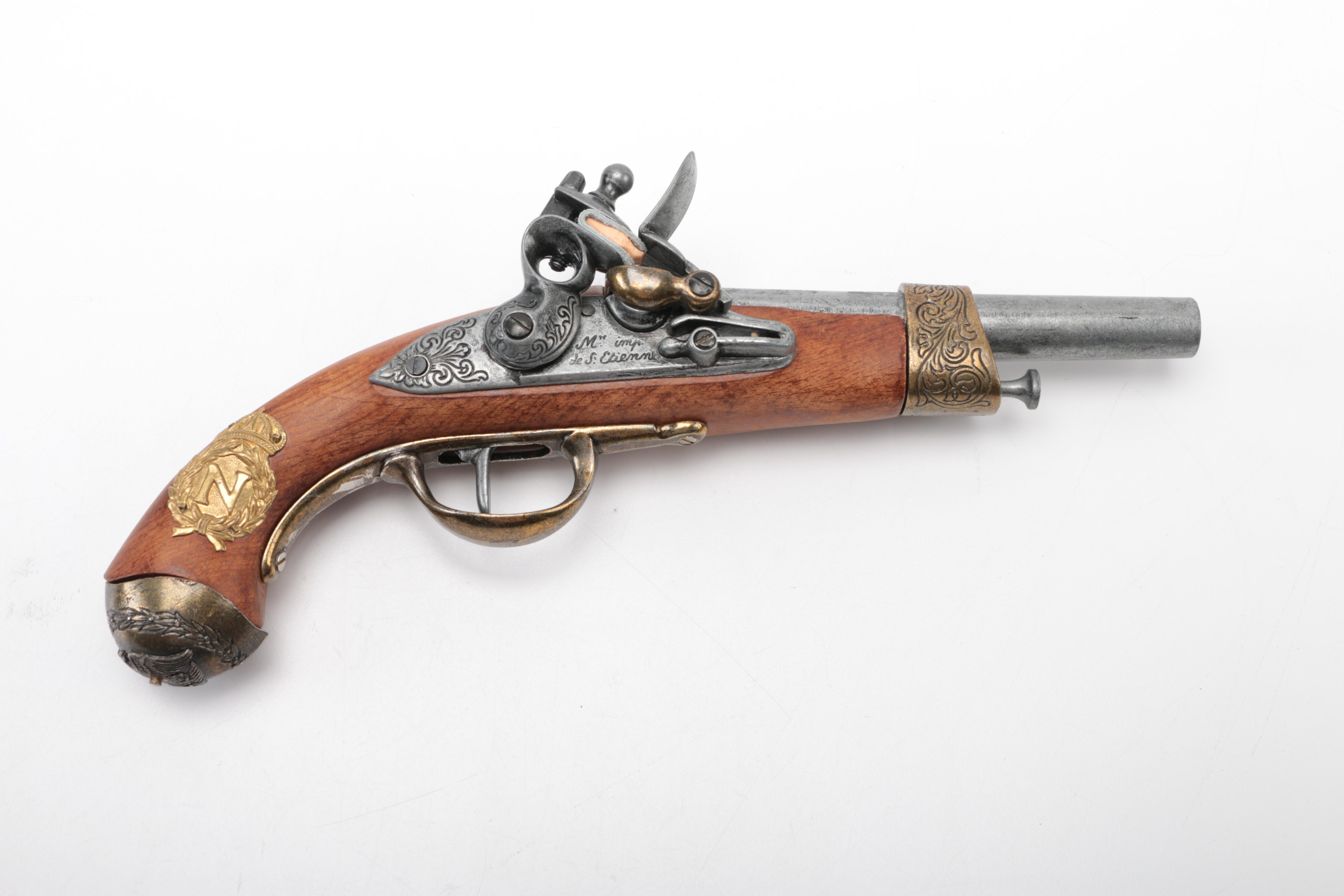 Replica Flintlock Pistols with Stand