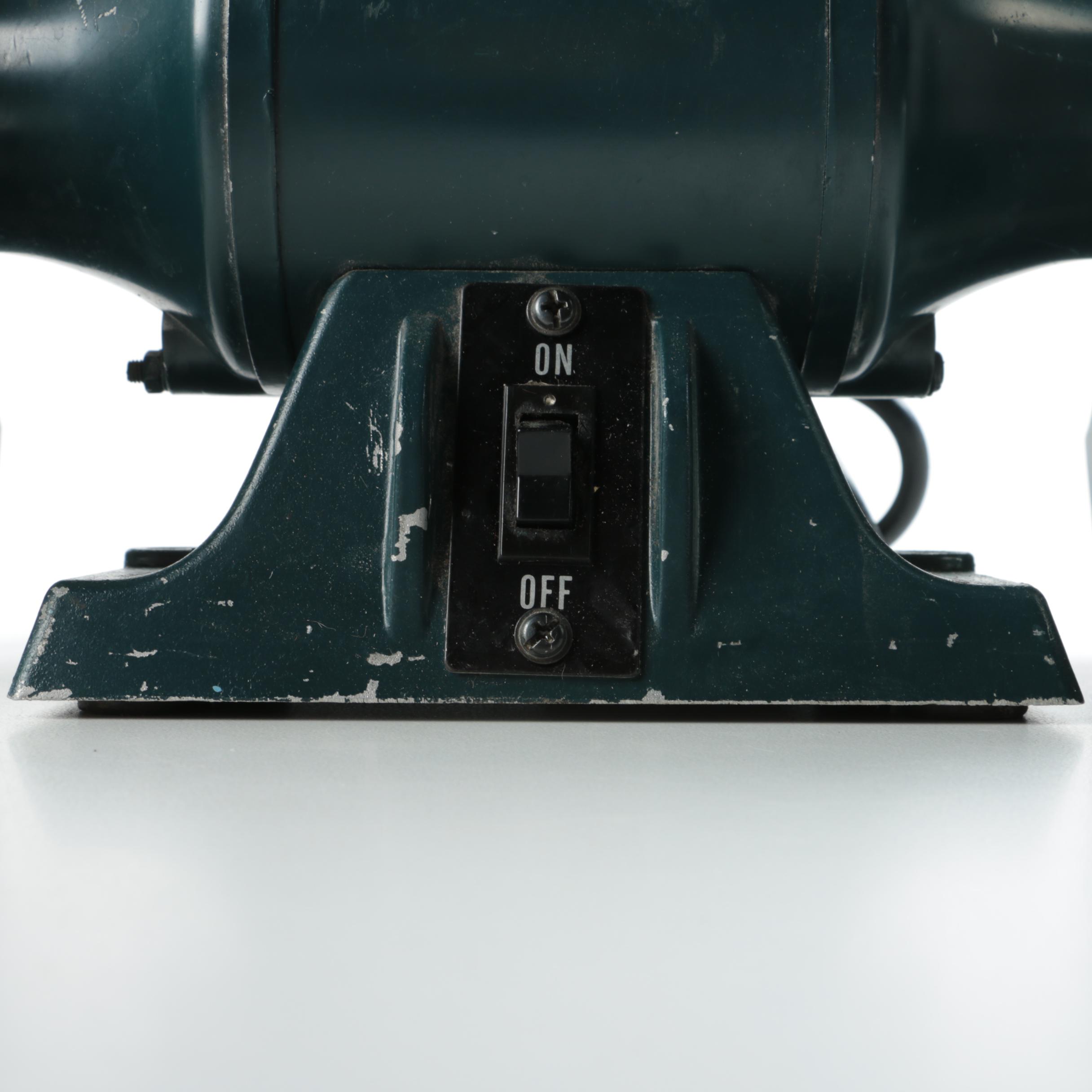 Black & Decker Bench Grinder with Light