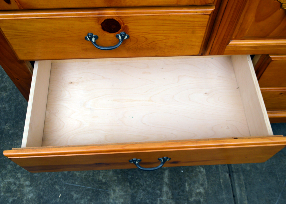 Pine Wood Dresser with Leaf Appliqué