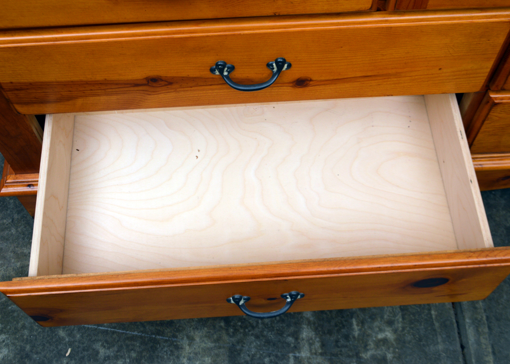 Pine Wood Dresser with Leaf Appliqué