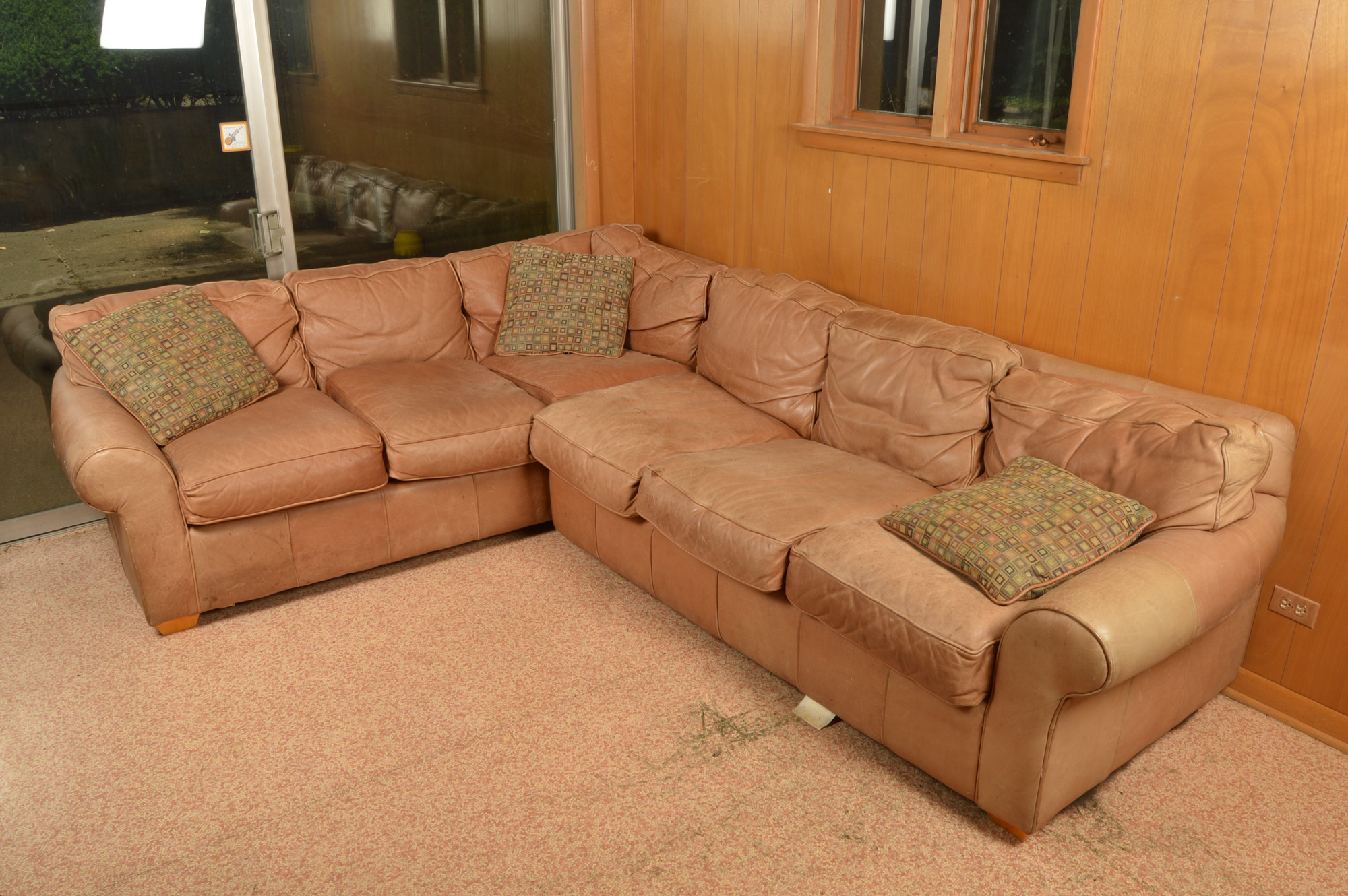 Brown Leather Sectional Sofa With Sealy Posturepedic Supreme Sleeper