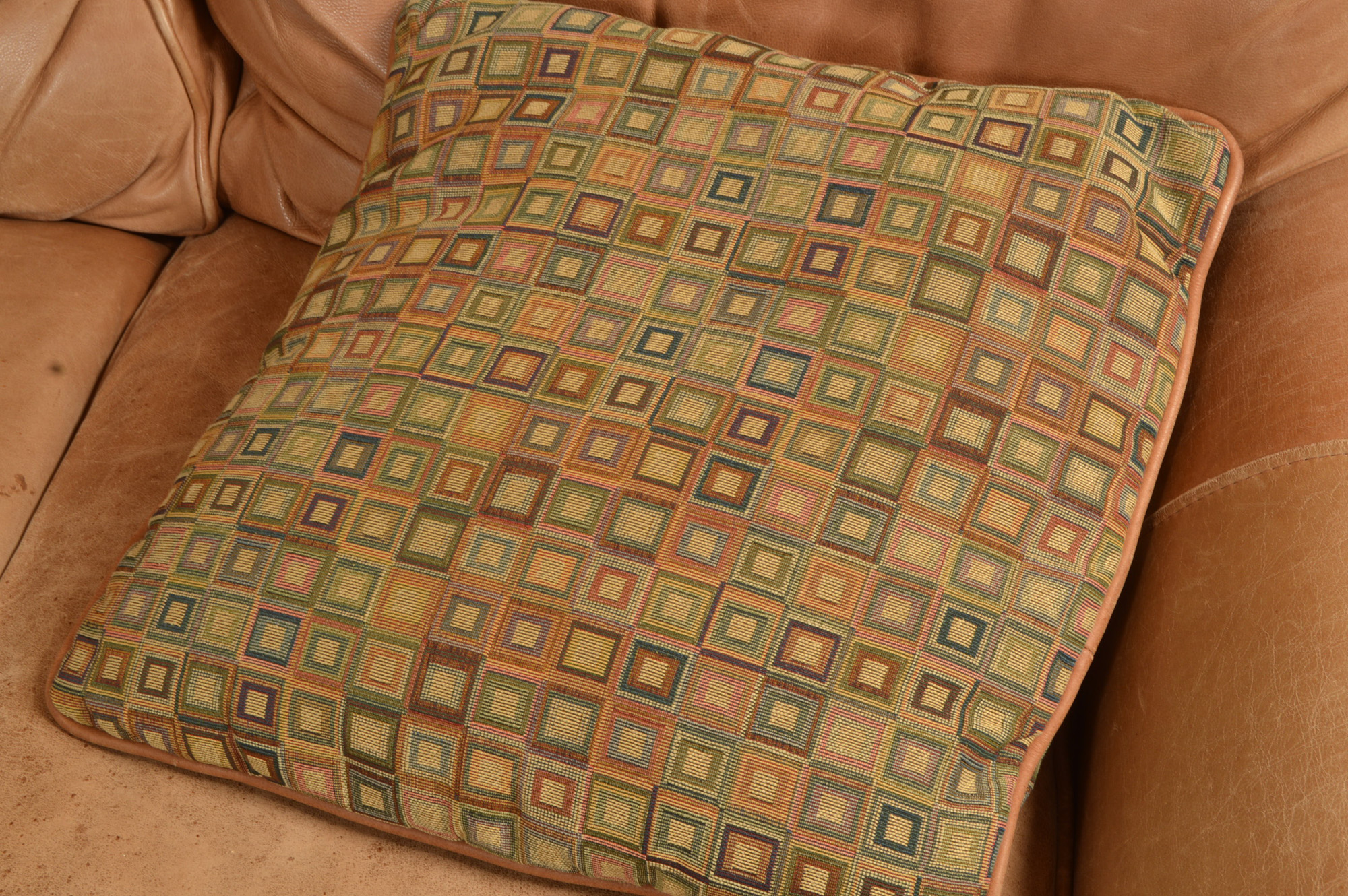 Brown Leather Sectional Sofa With Sealy Posturepedic Supreme Sleeper