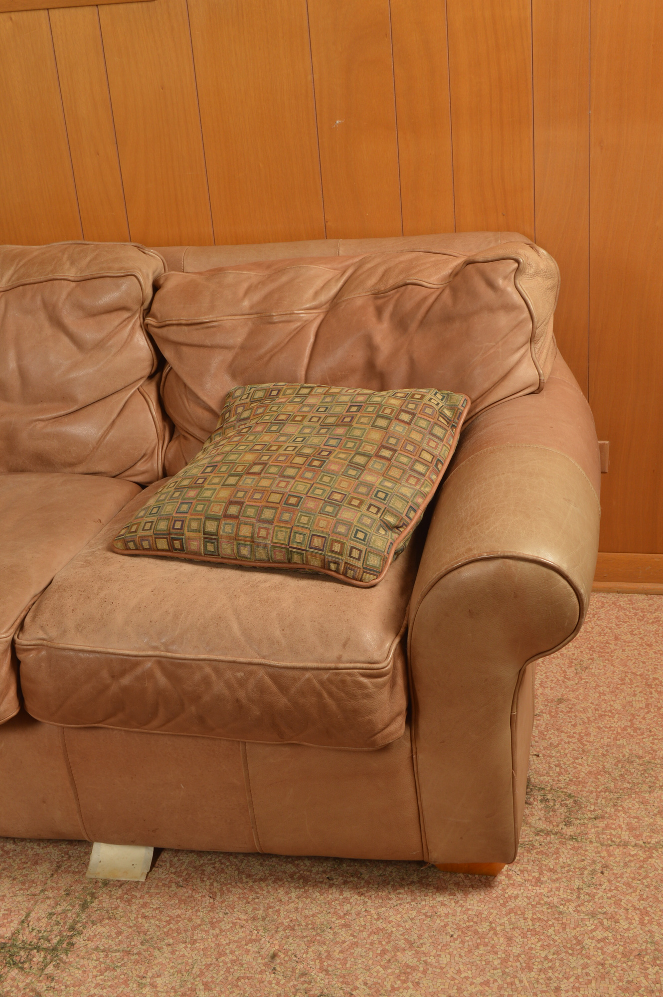 Brown Leather Sectional Sofa With Sealy Posturepedic Supreme Sleeper