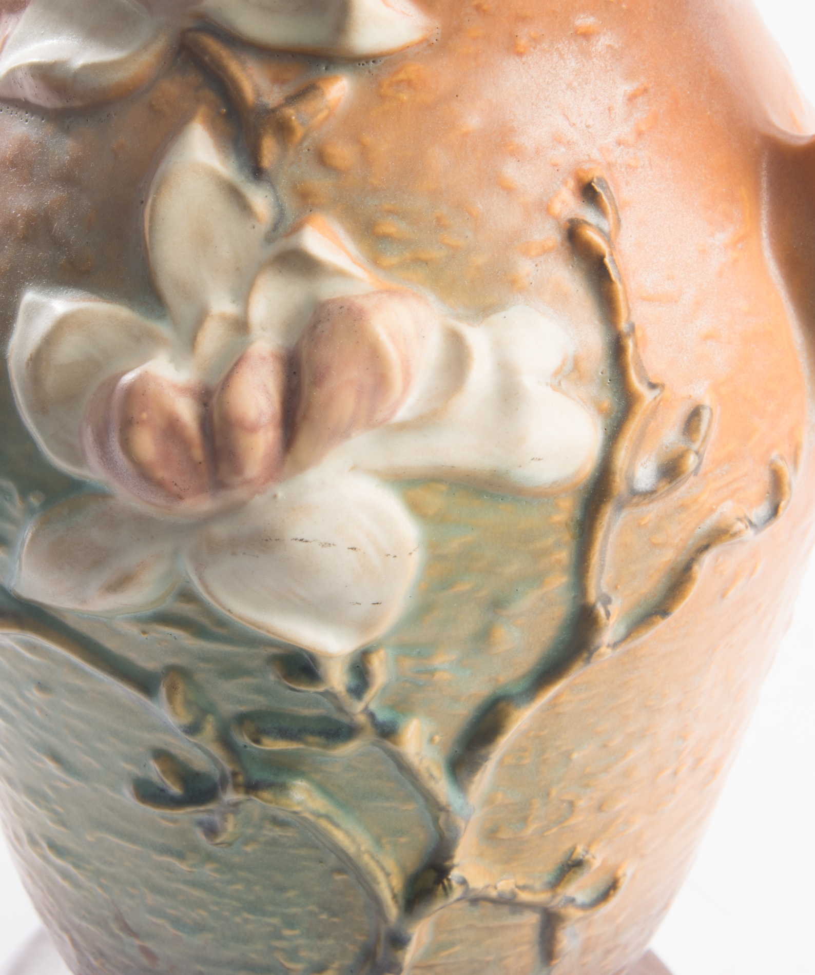 Vintage Roseville Pottery "Magnolia" Double Handled Vase