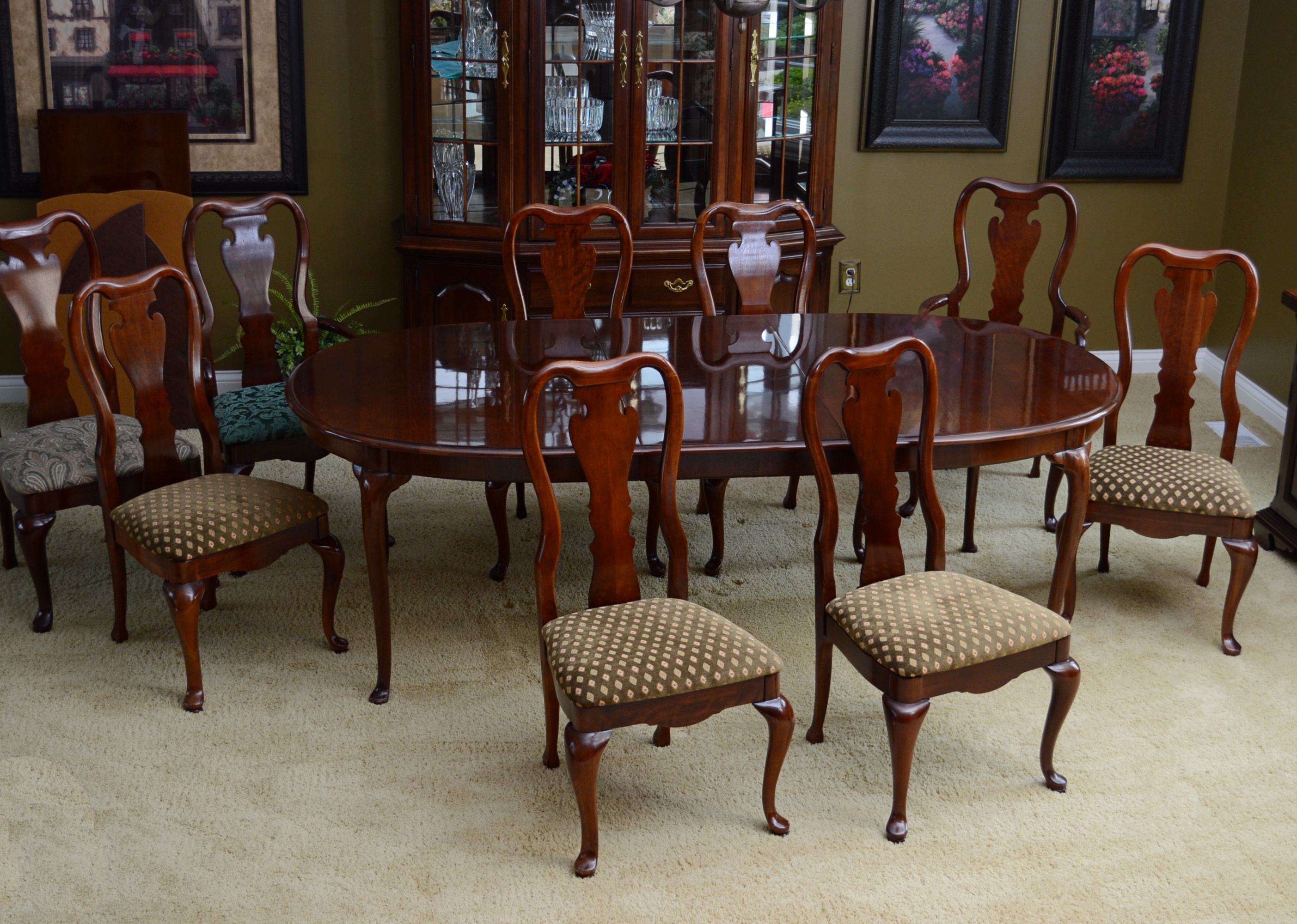 Thomasville Cherry Dining Table and Chairs