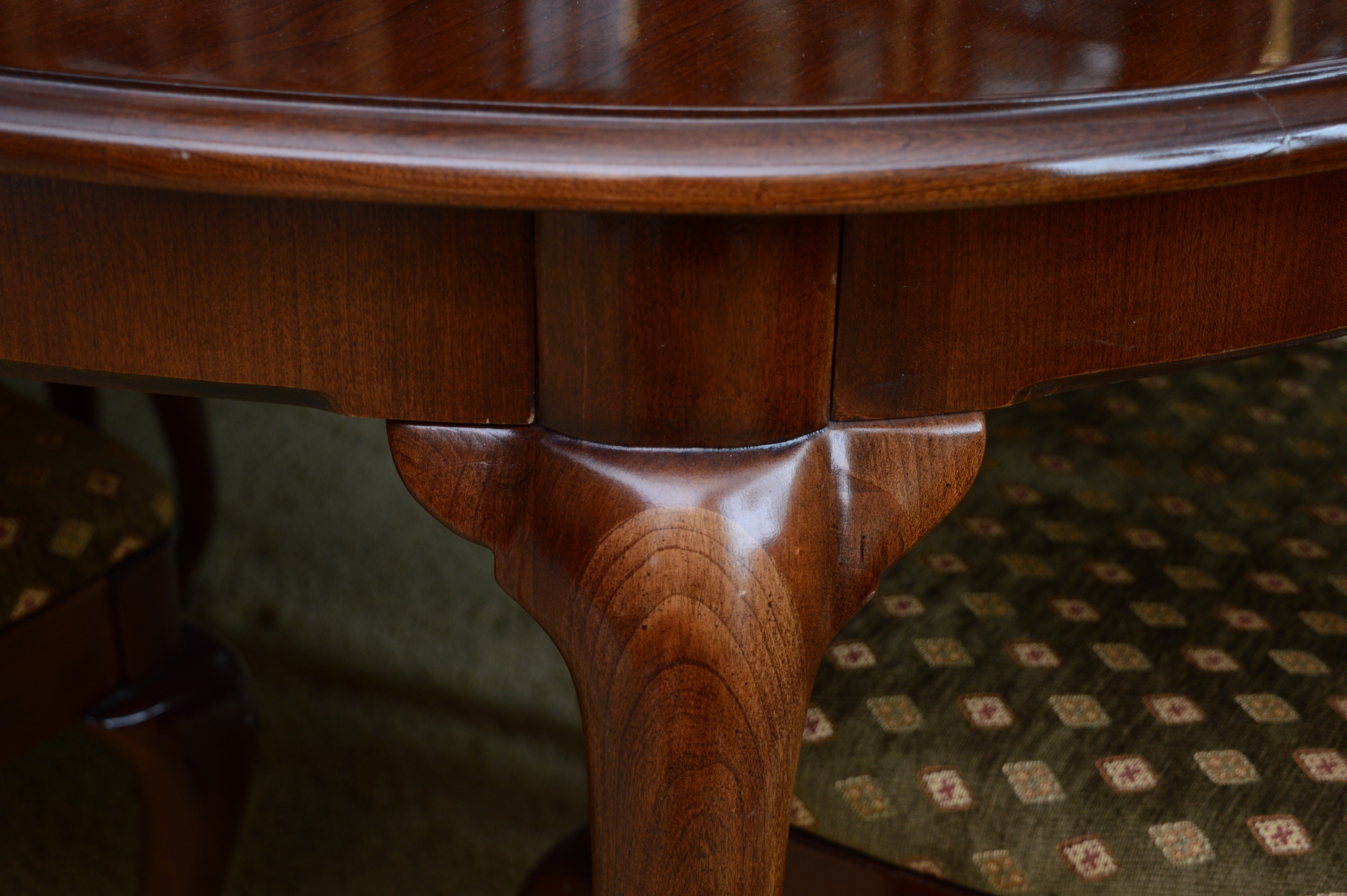 Thomasville Cherry Dining Table and Chairs