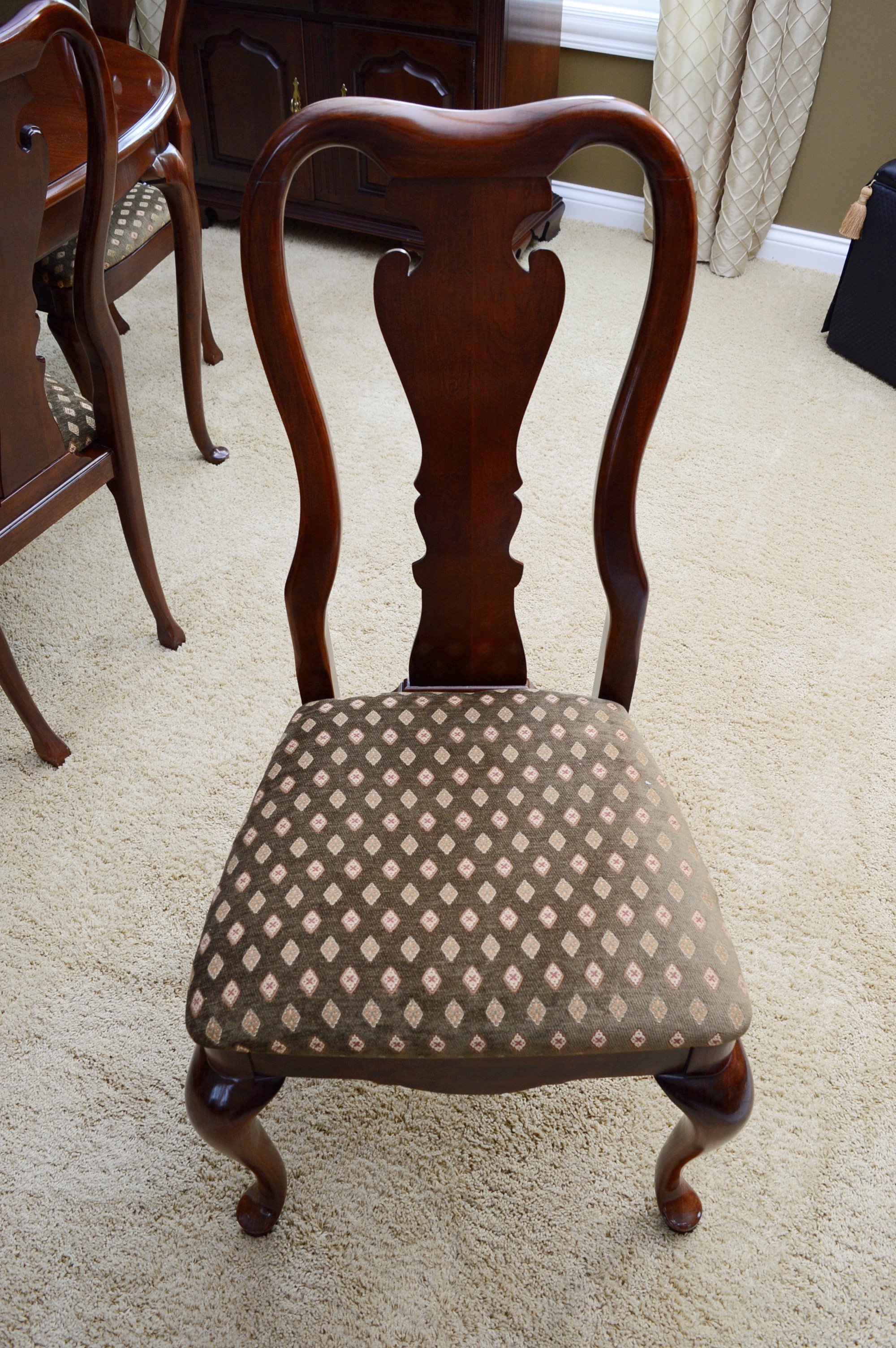 Thomasville Cherry Dining Table and Chairs