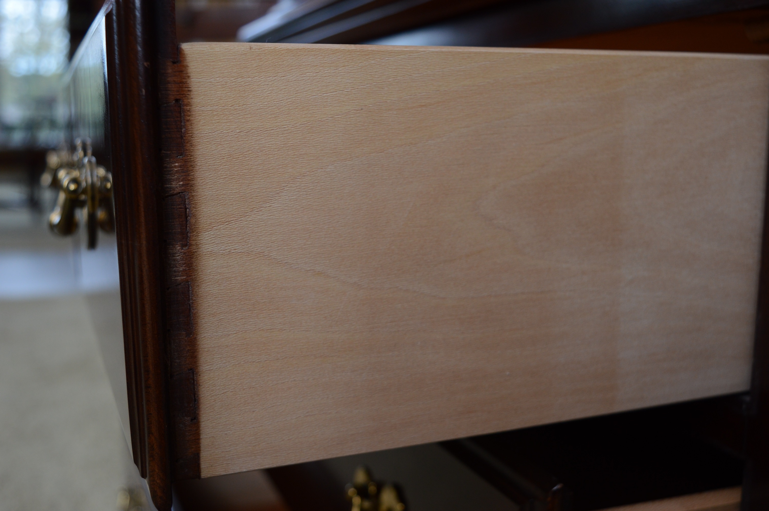 Thomasville Cherry China Cabinet