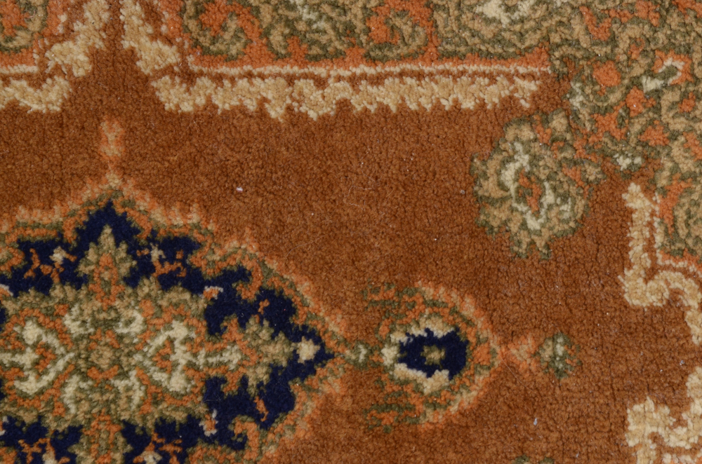 Persian Style Wool Sarouk Power Loomed Mat