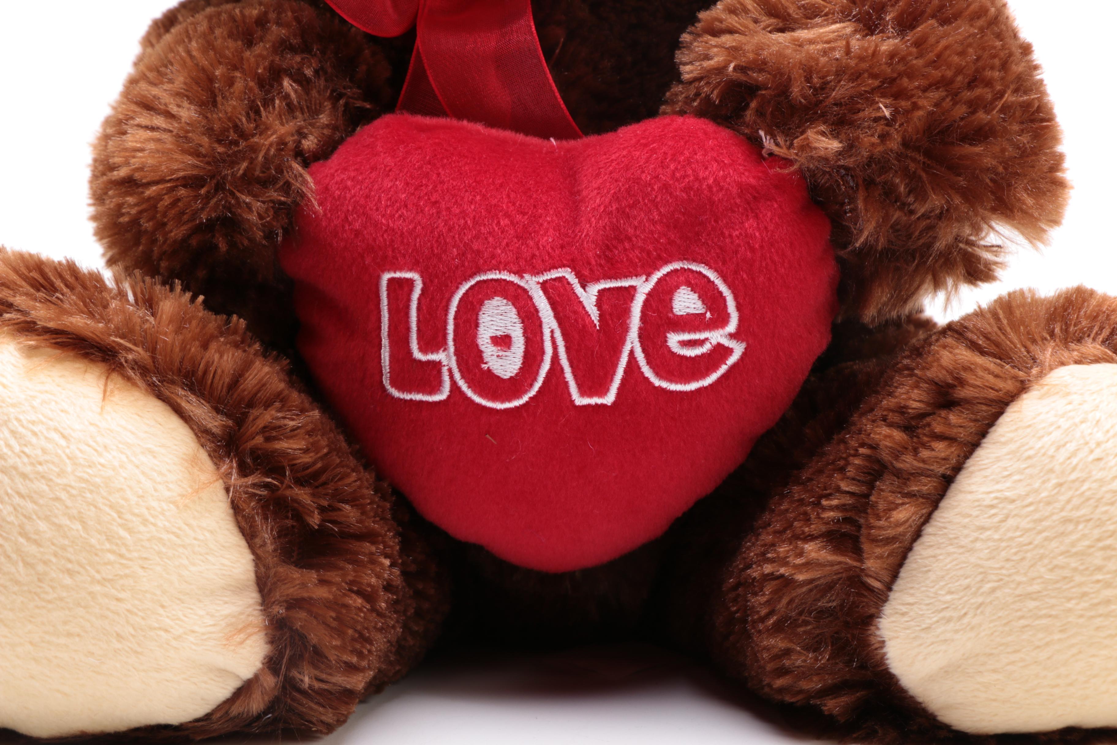 Stuffed Toys Including 1950s-Era Steiff Susi Cat