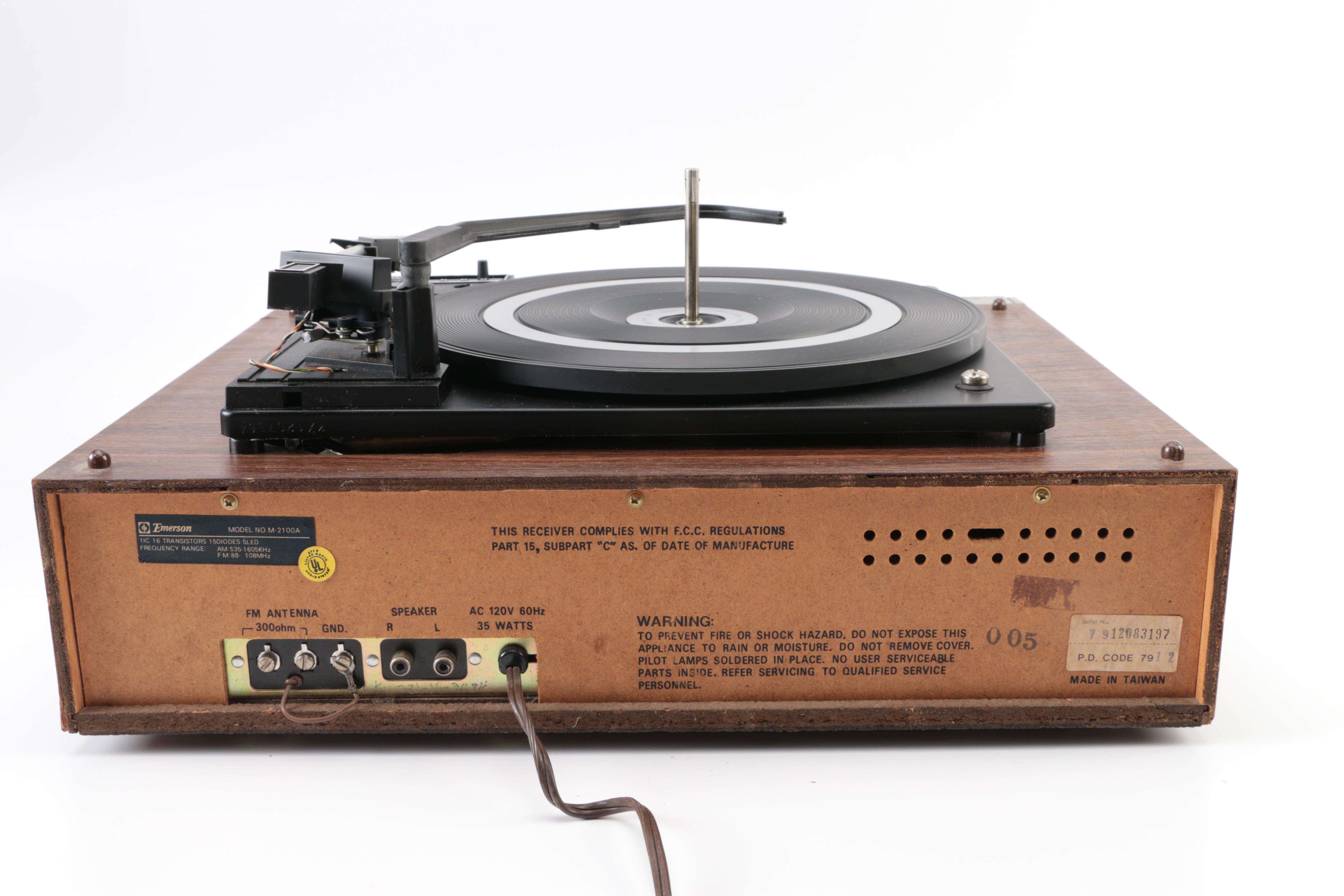 Emerson AM-FM Multiplex Receiver/Stereo 8-Track Player