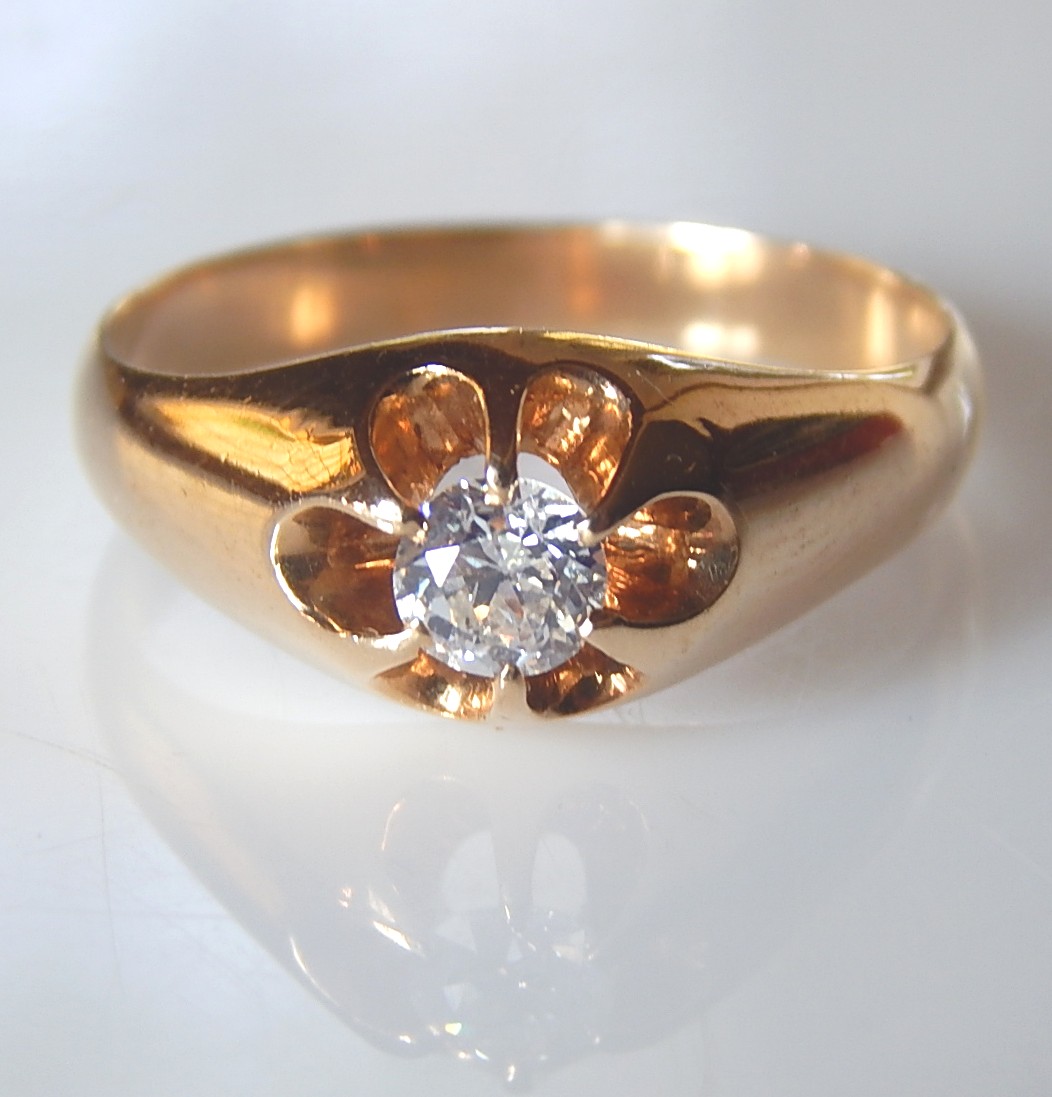 14K Yellow Gold Diamond Belcher Ring