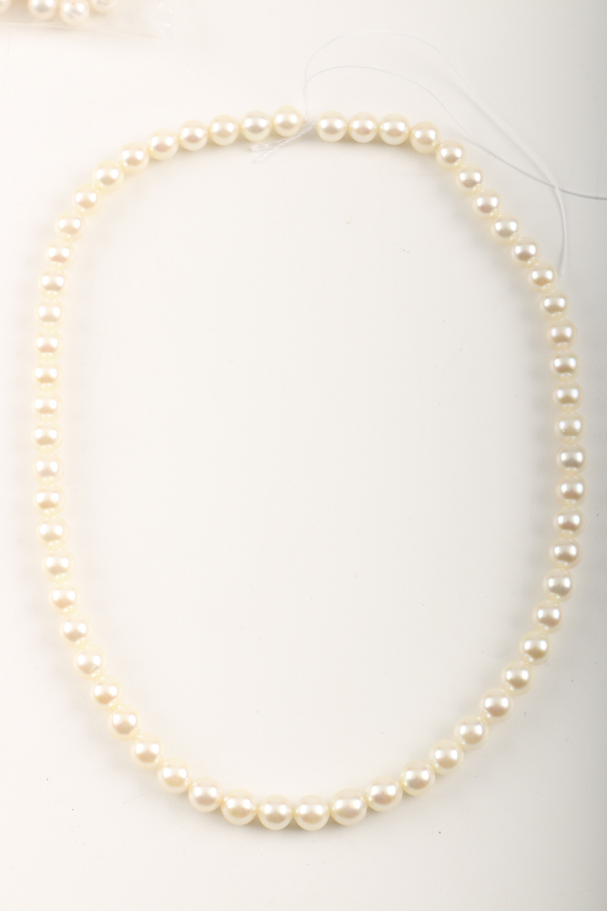 Cultured Pearl Bracelet and Necklace, Both Needing Repair