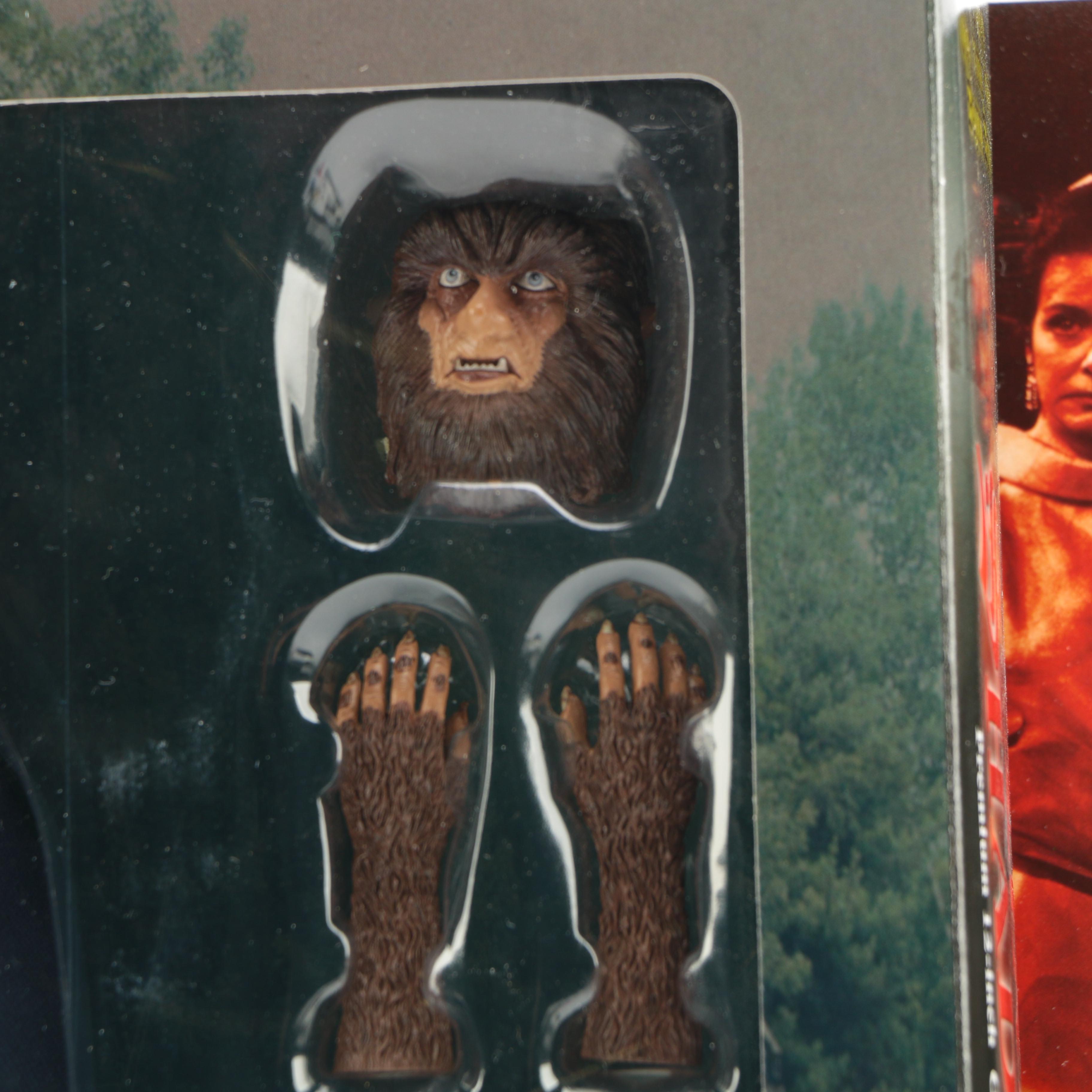 Pair of "Dark Shadows" Collectible Figures