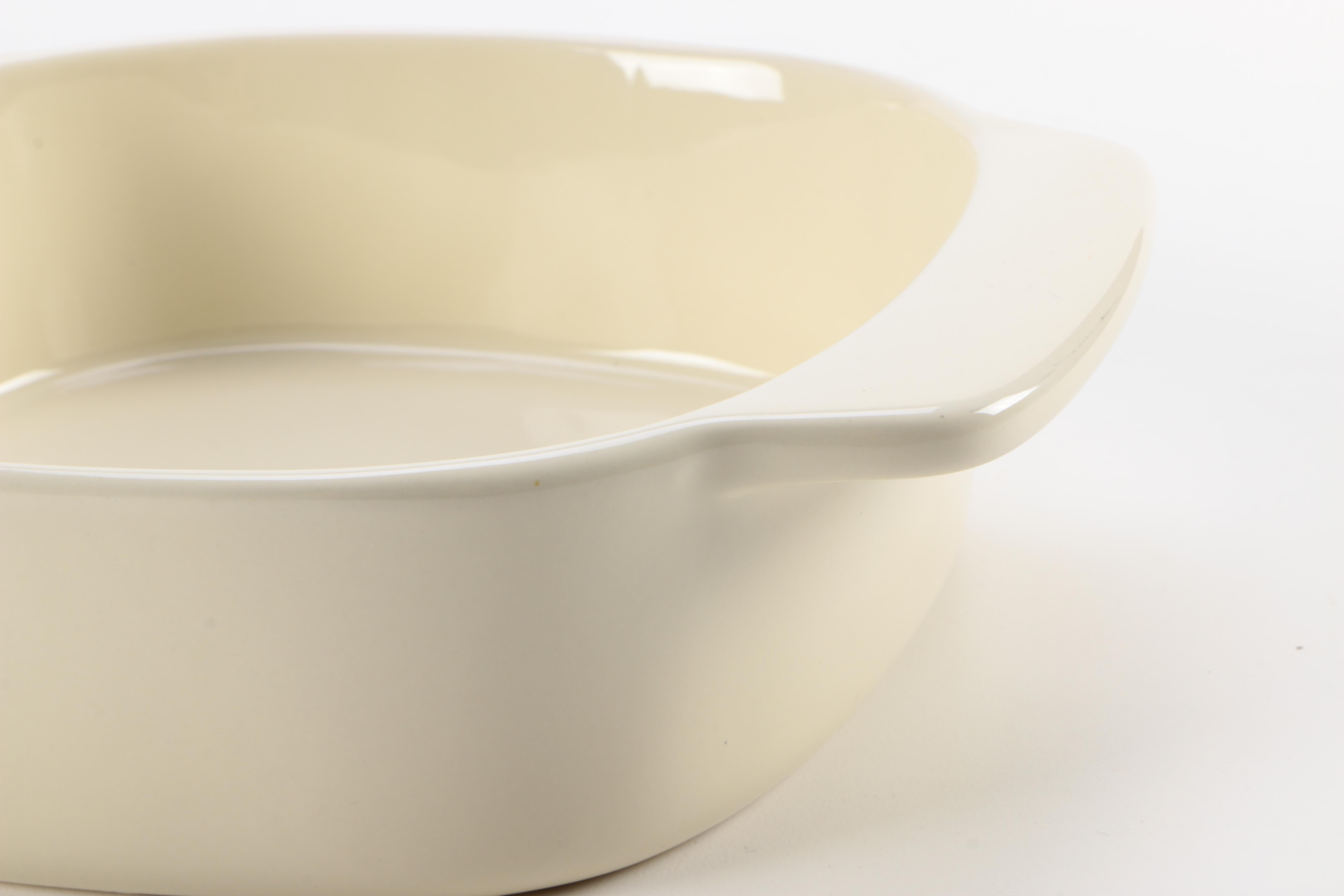 Chantal Hand-Crafted Stoneware Casserole Dish