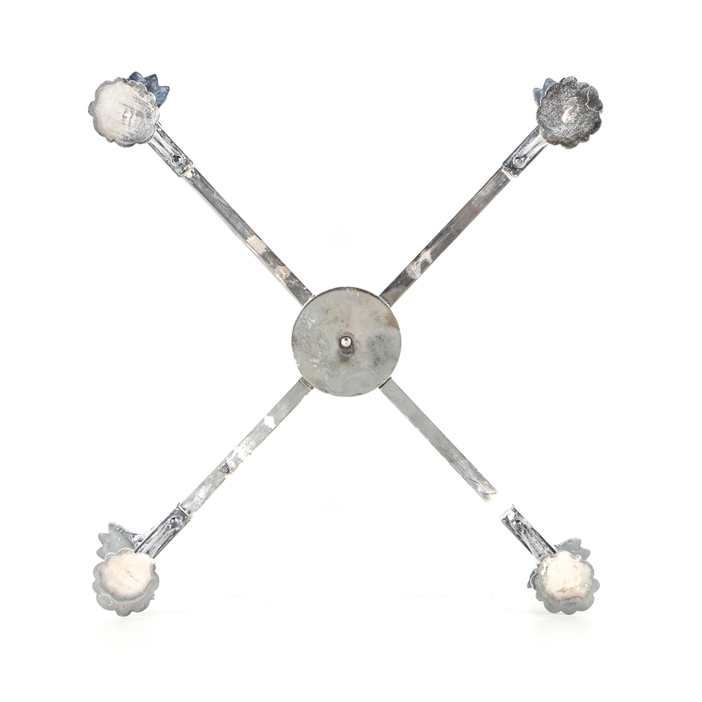 Vintage Prill Silver Co. Silver Plated Adjustable Dish Cross