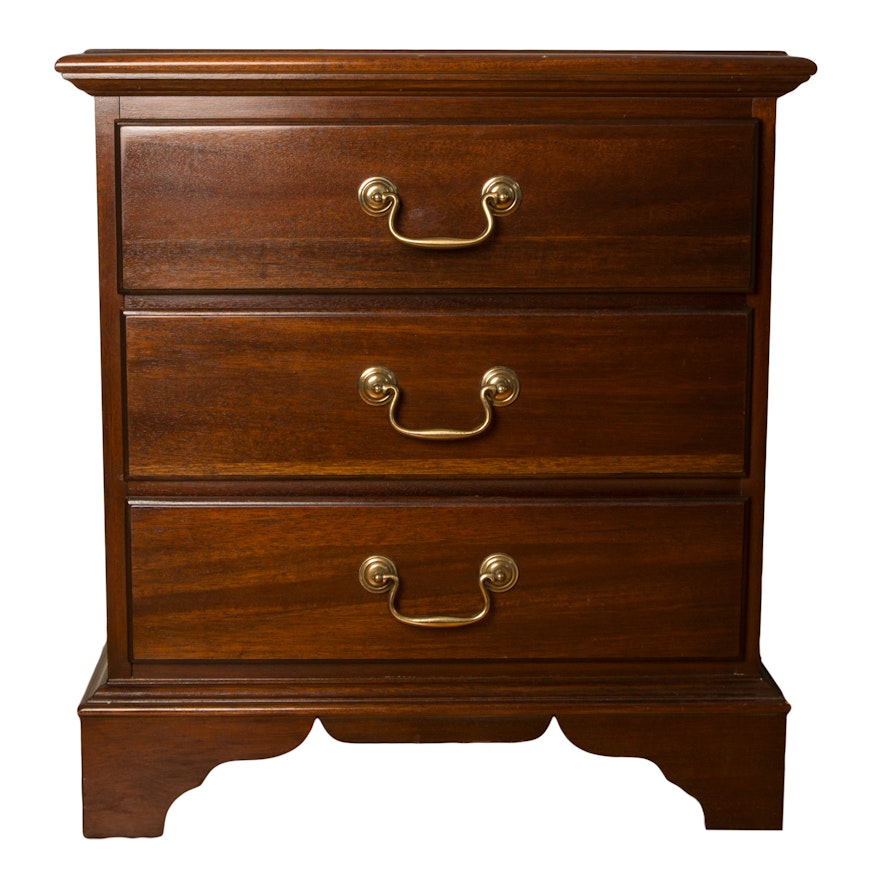 Dixie Furniture "Georgian Manor" Nightstand