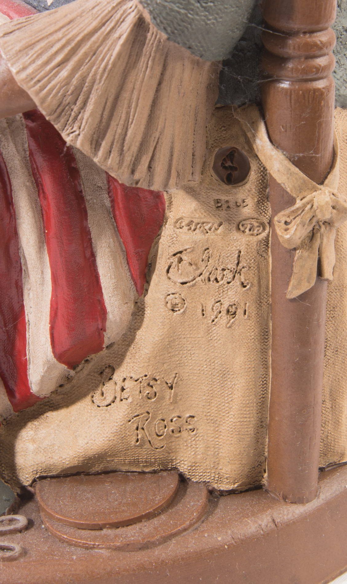 "George Washington" and "Betsy Ross" Tom Clark Figurines